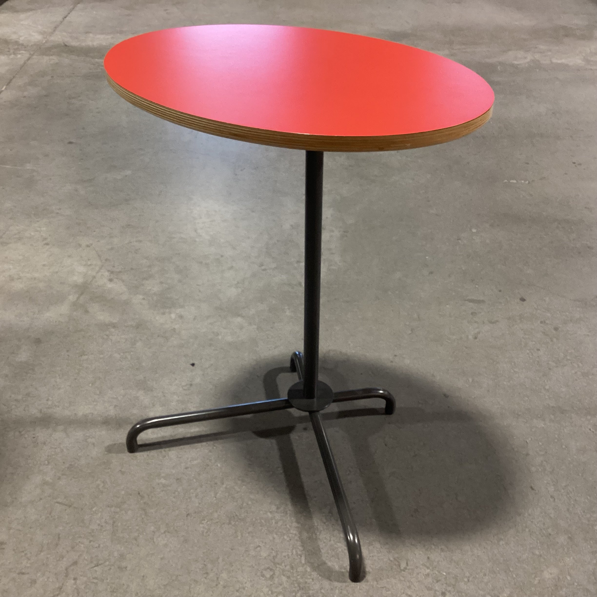 Harter Izzy Oval Red Laptop Side Table 20"x 14"x 26"