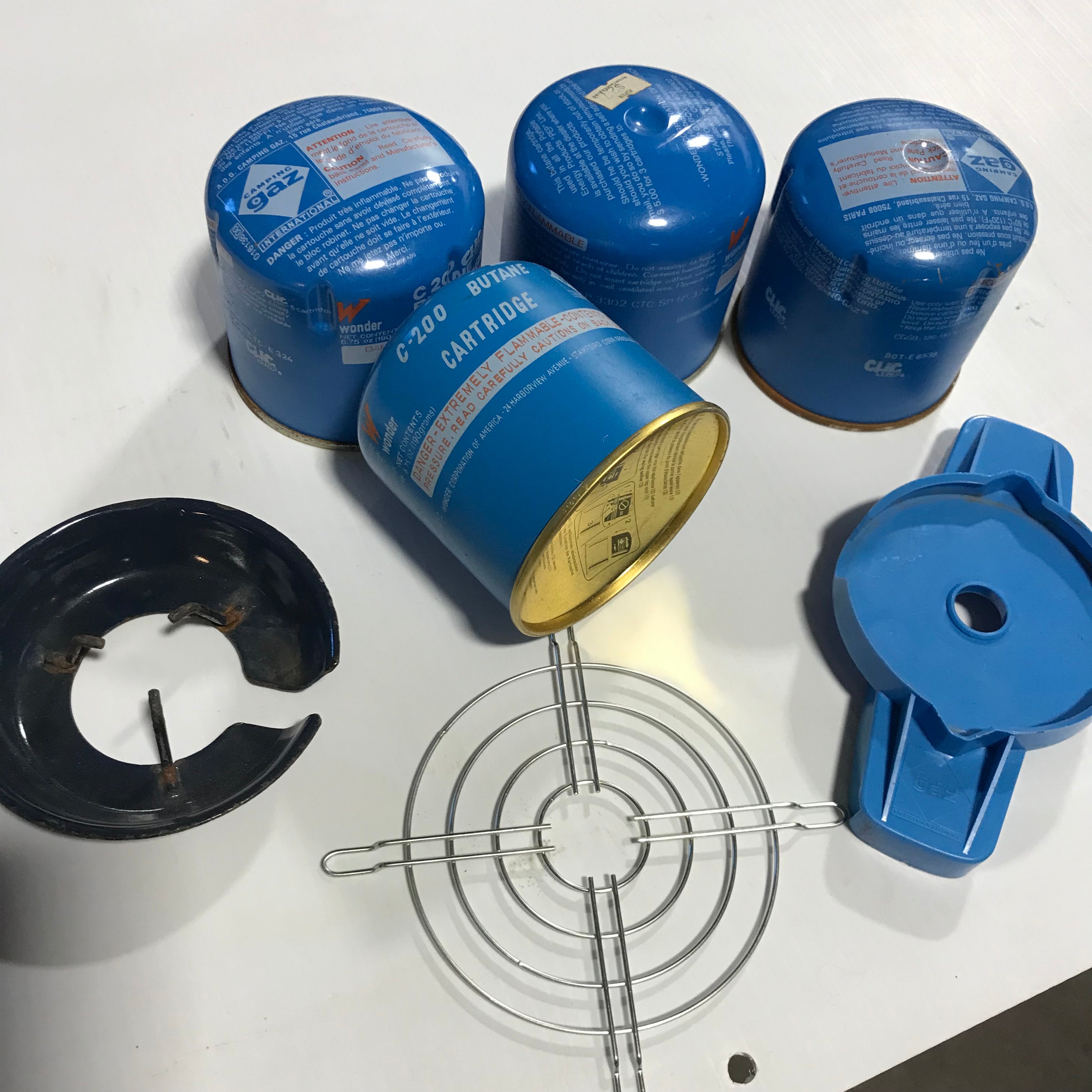 Camping Gaz C200 Fuel Cartridges Lot 4