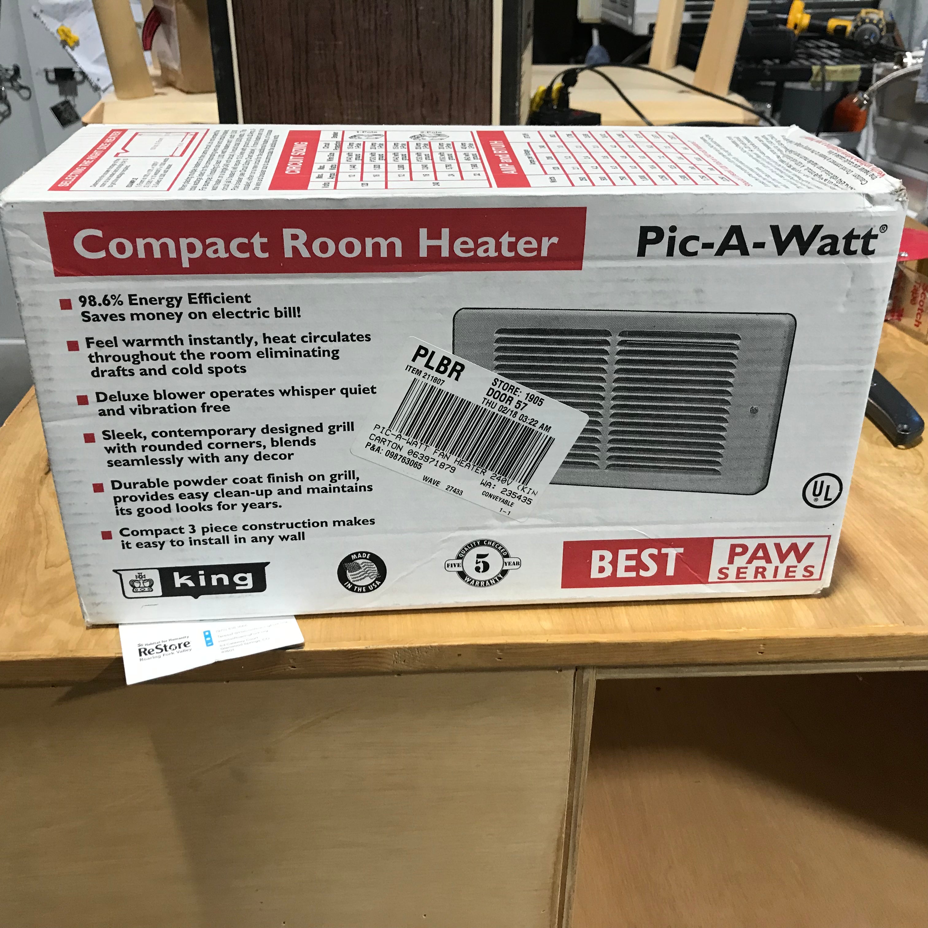 Paw Series Compact Room Heater Paw 2422 (New In Box)