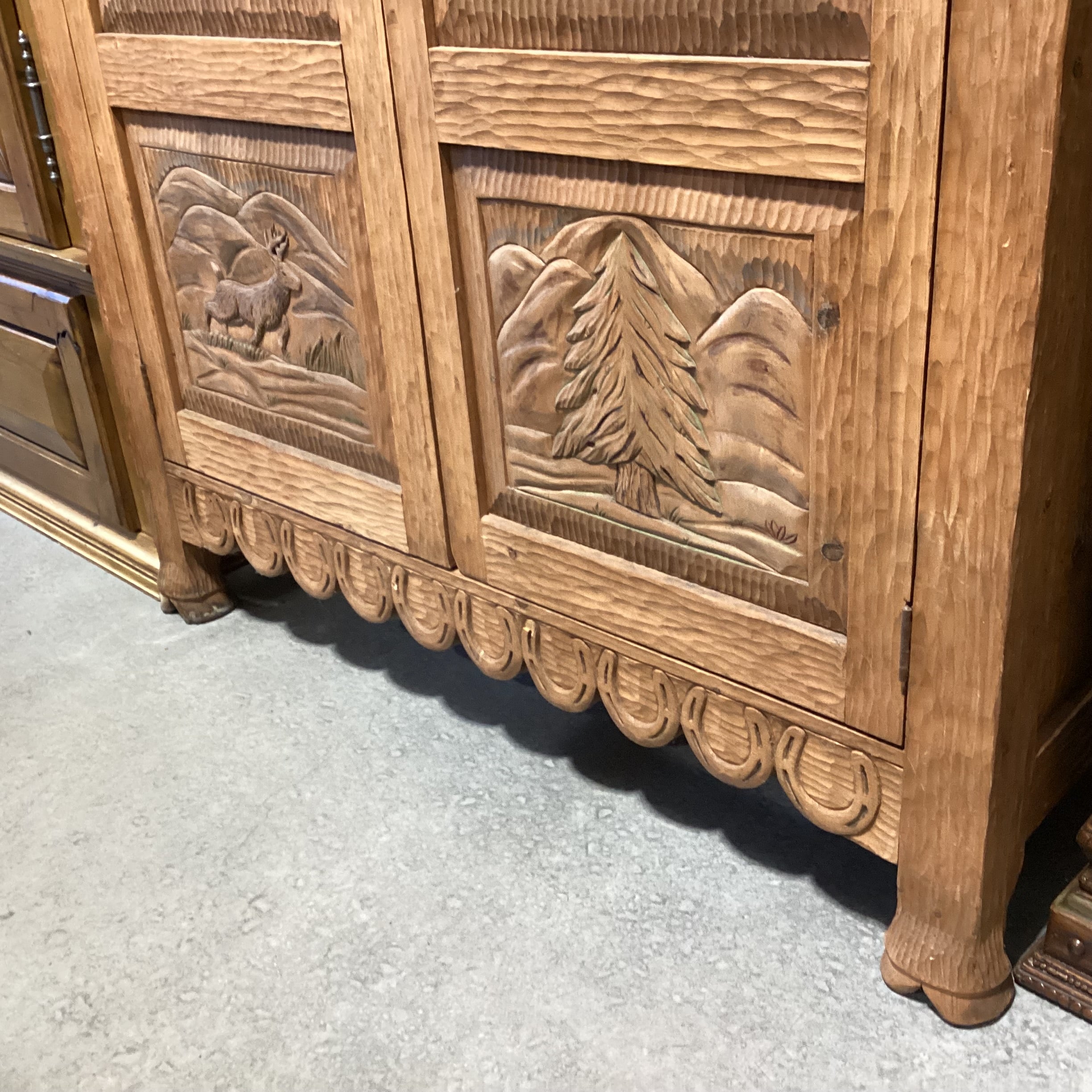 Rustic Hand Carved Bear Moose Elk Buffalo 2 Door with Shelves Armoire 48"x 26"x 84"