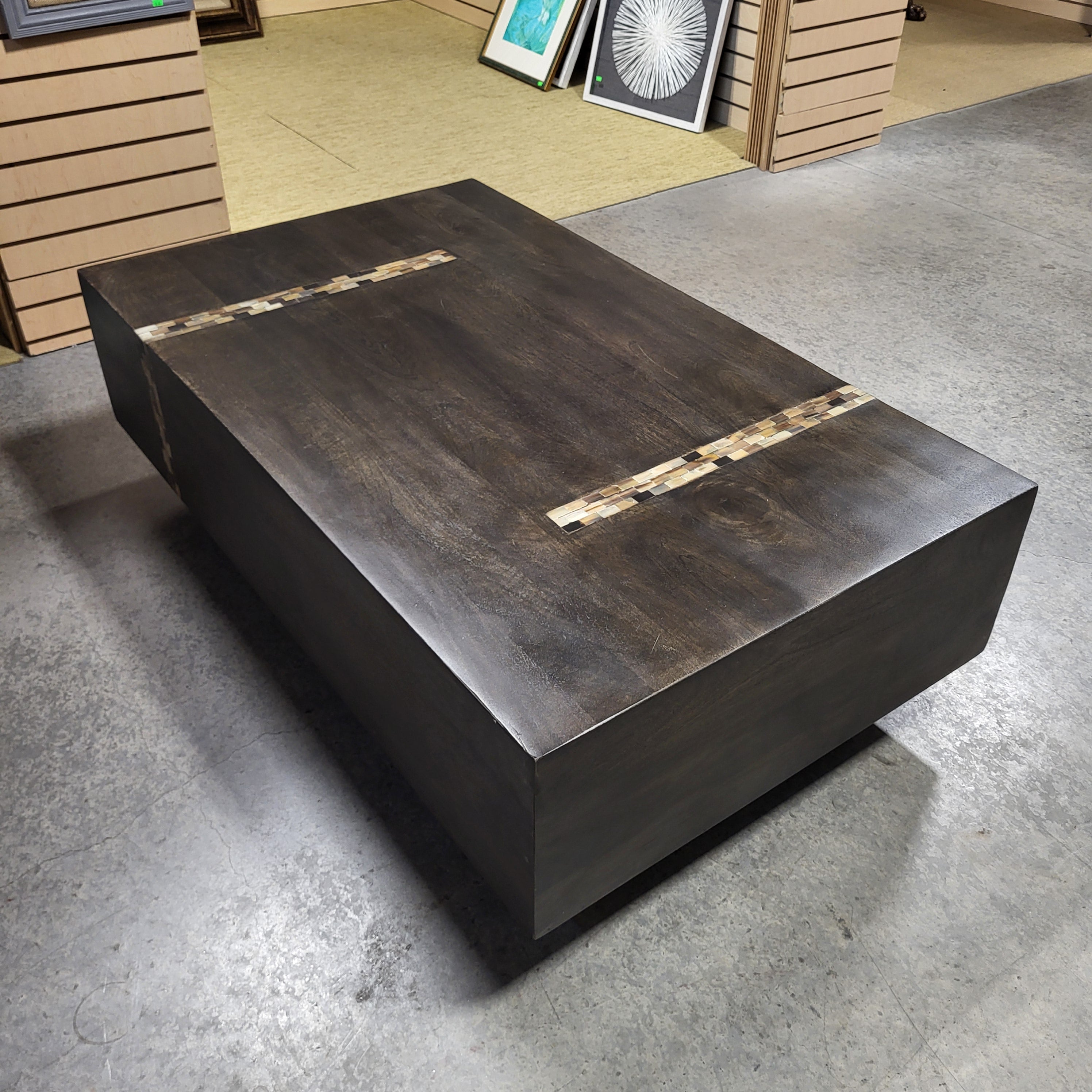 Arteriors Gilmore Horn Resin Racing Stripes Cocktail Coffee Table 50"x 30"x 16"