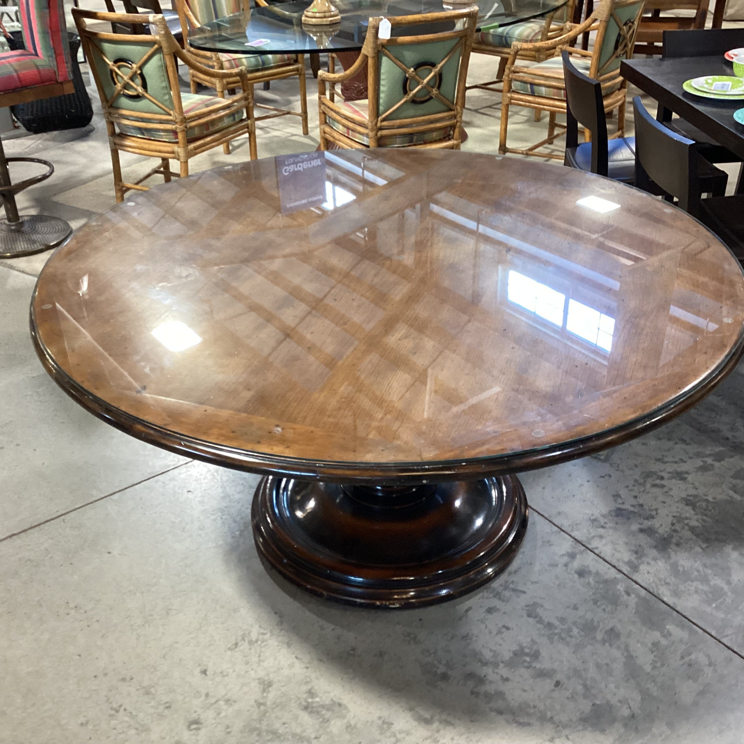 Carved Distressed Finish with Ornate Pedestal & Glass Top Round Dining Table 60" Diameter x 30"