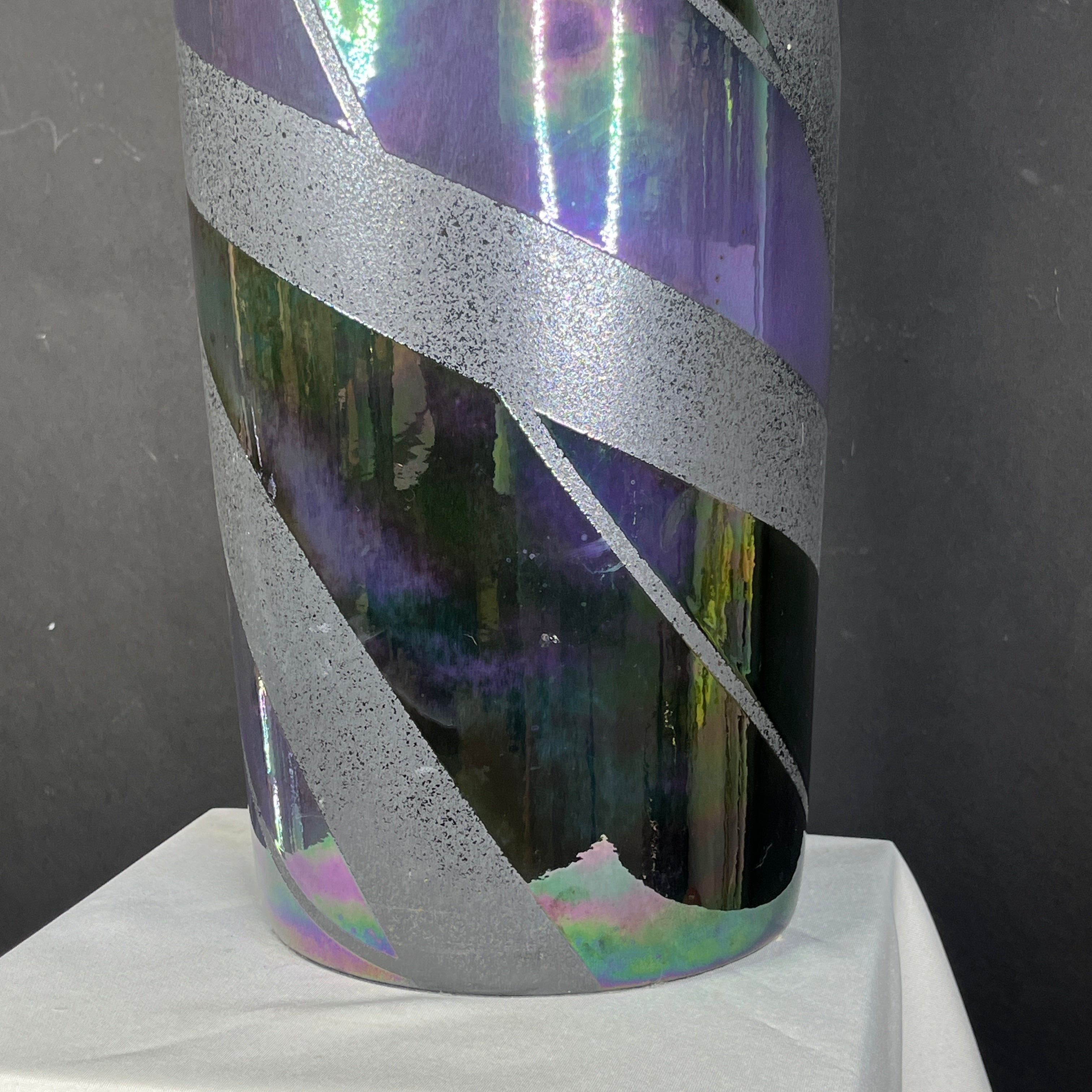 Casual Lamps 88’ Post Modern Style Iridescent and Speckled Black/Gray Geometric Pottery with Shade Table Lamp 19.5” Diameter @ Shade x 38”