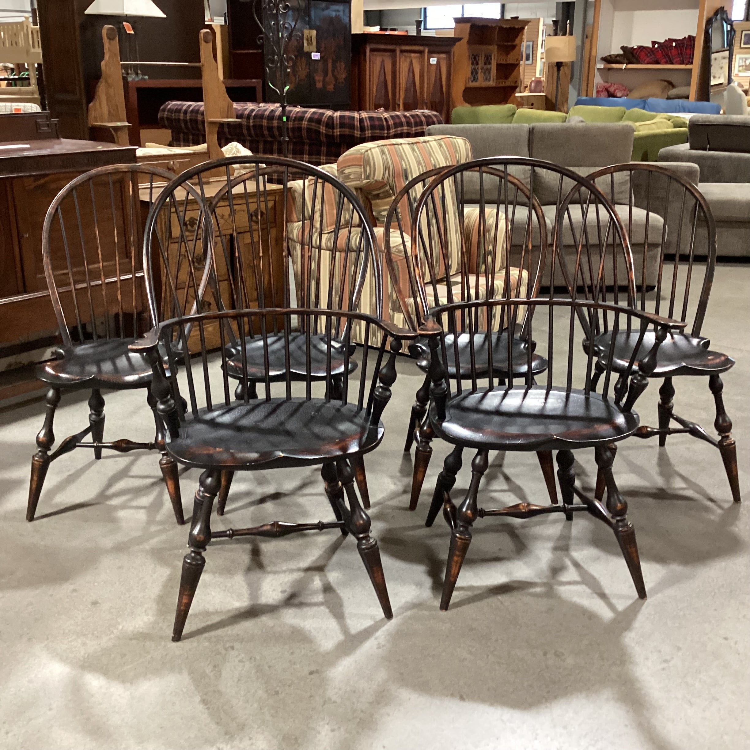 SET of 6 D. R. Dimes Vintage Black Antiqued Crackle Finish Windsor Style Dining Chairs 26"x 22"x 42"