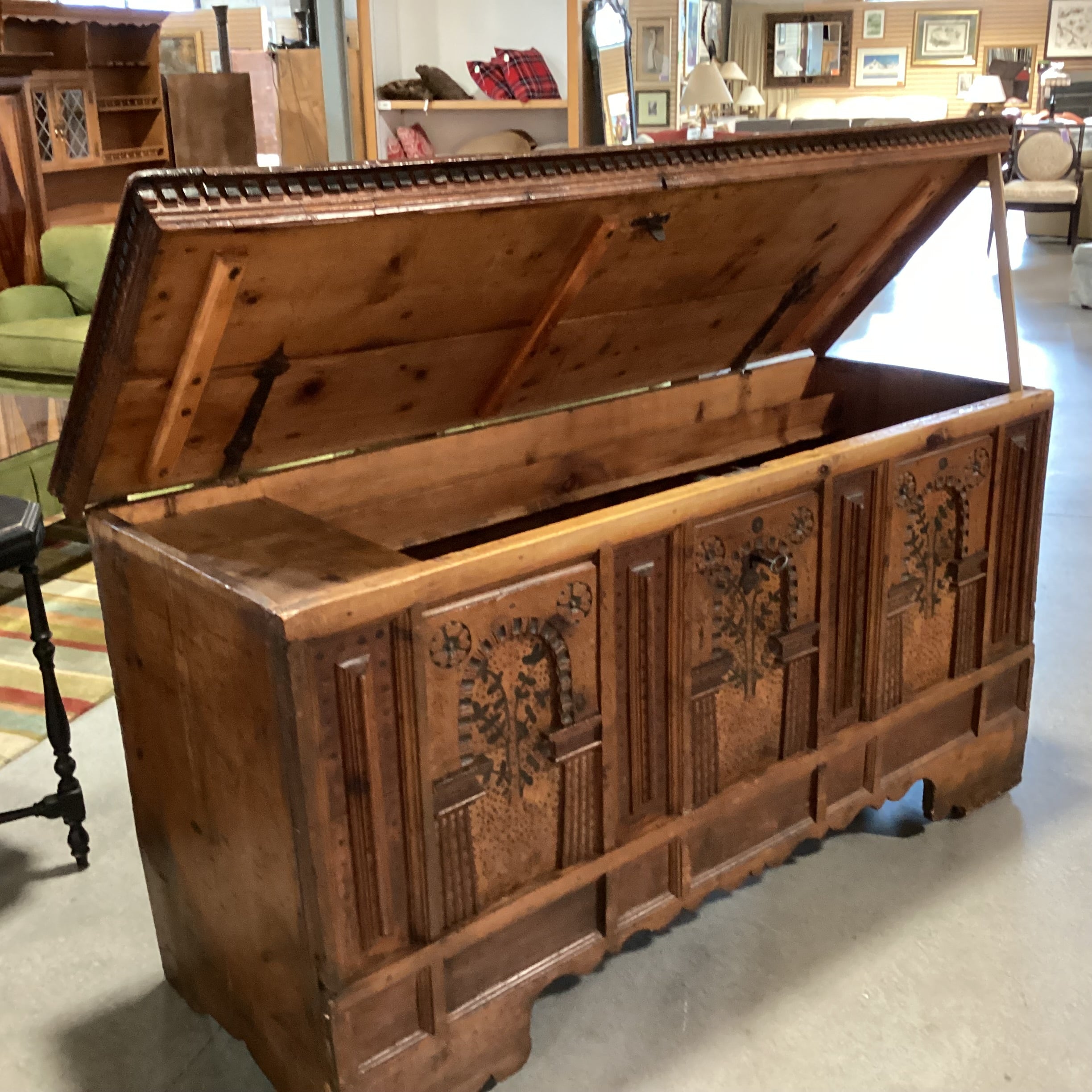 Antique 18th Century European Carved Wood Floral Panels Dental Detail Chest Trunk 70"x 27"x 36.5"