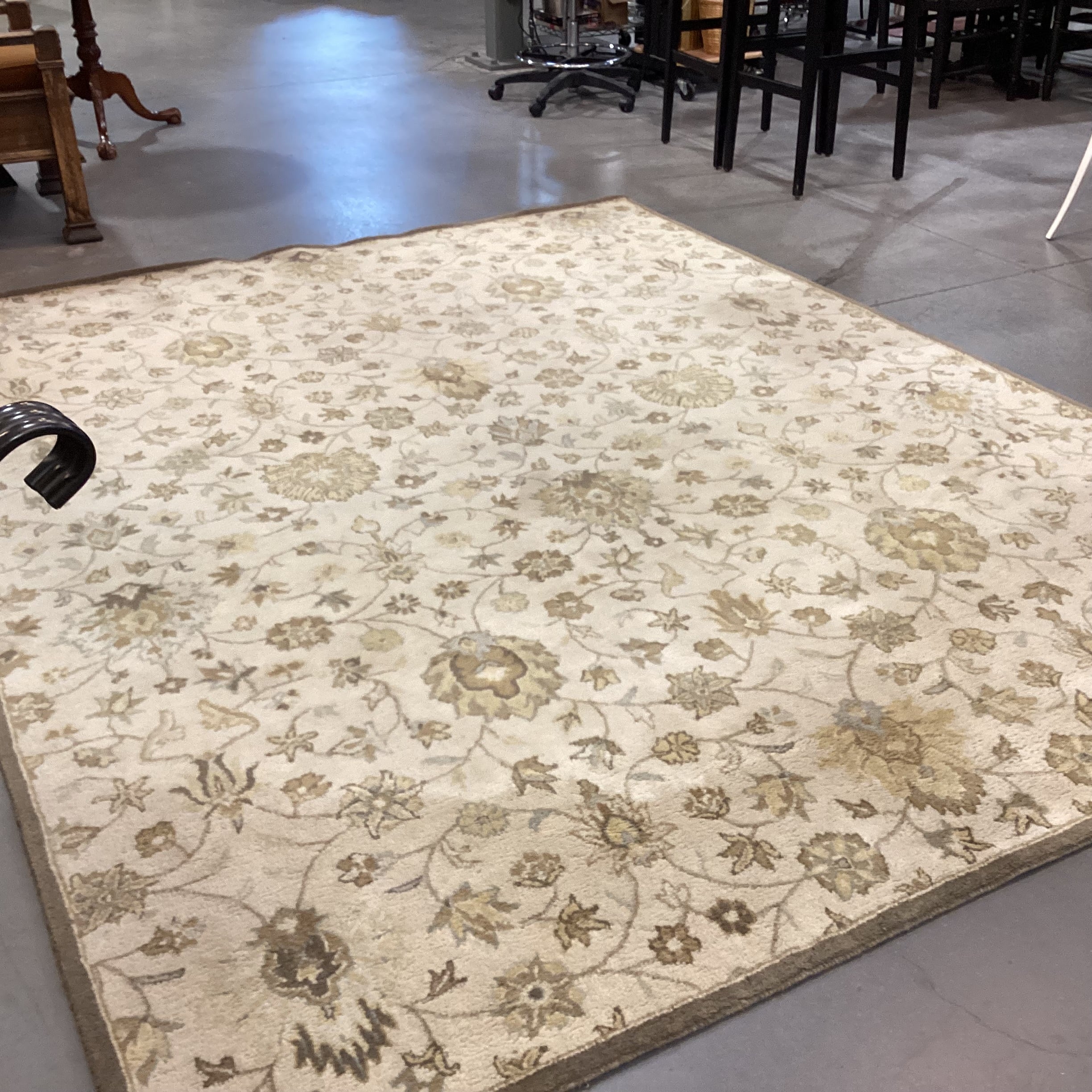 Pottery Barn Ashby Wheat Floral Wool Tufted Rug 8'x 10'