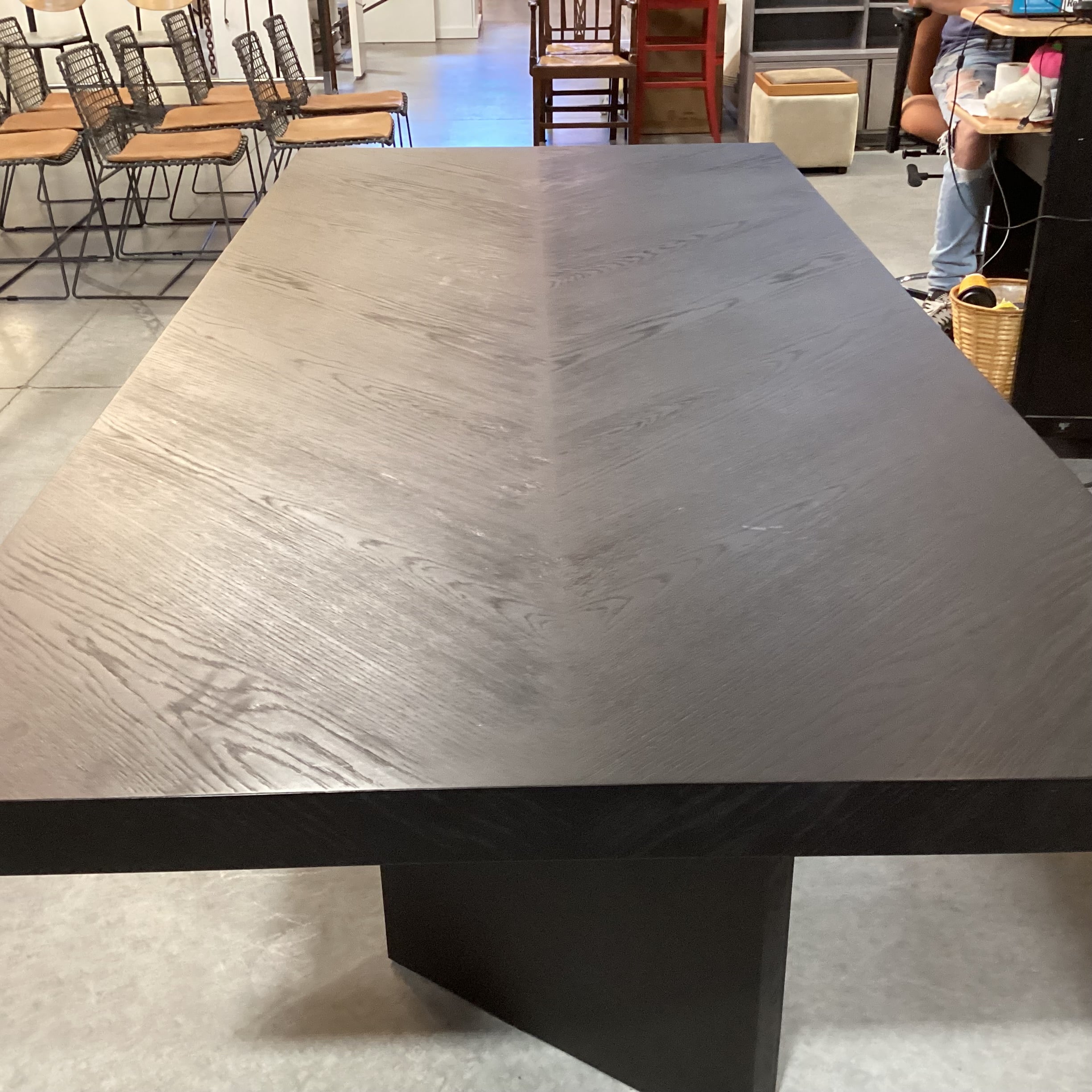 Modern Black Finish Oak Veneer Matched Top Detail Dining Table 94.5"x 43.5"x 30.5"