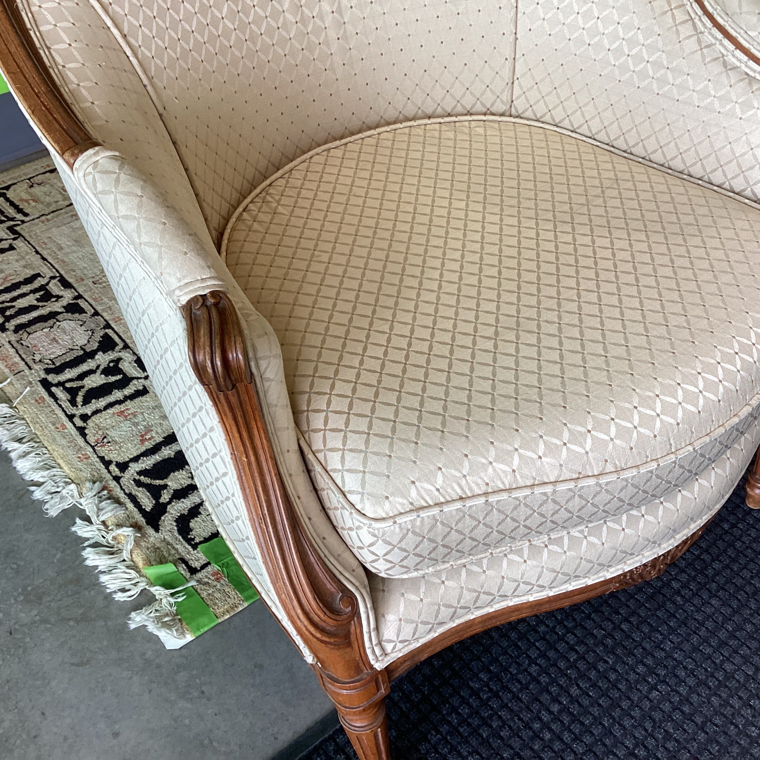 Antique Carved Oak & Golden Lattice Style Upholstery French Provincial Chair 32.5"x 34"x 38"