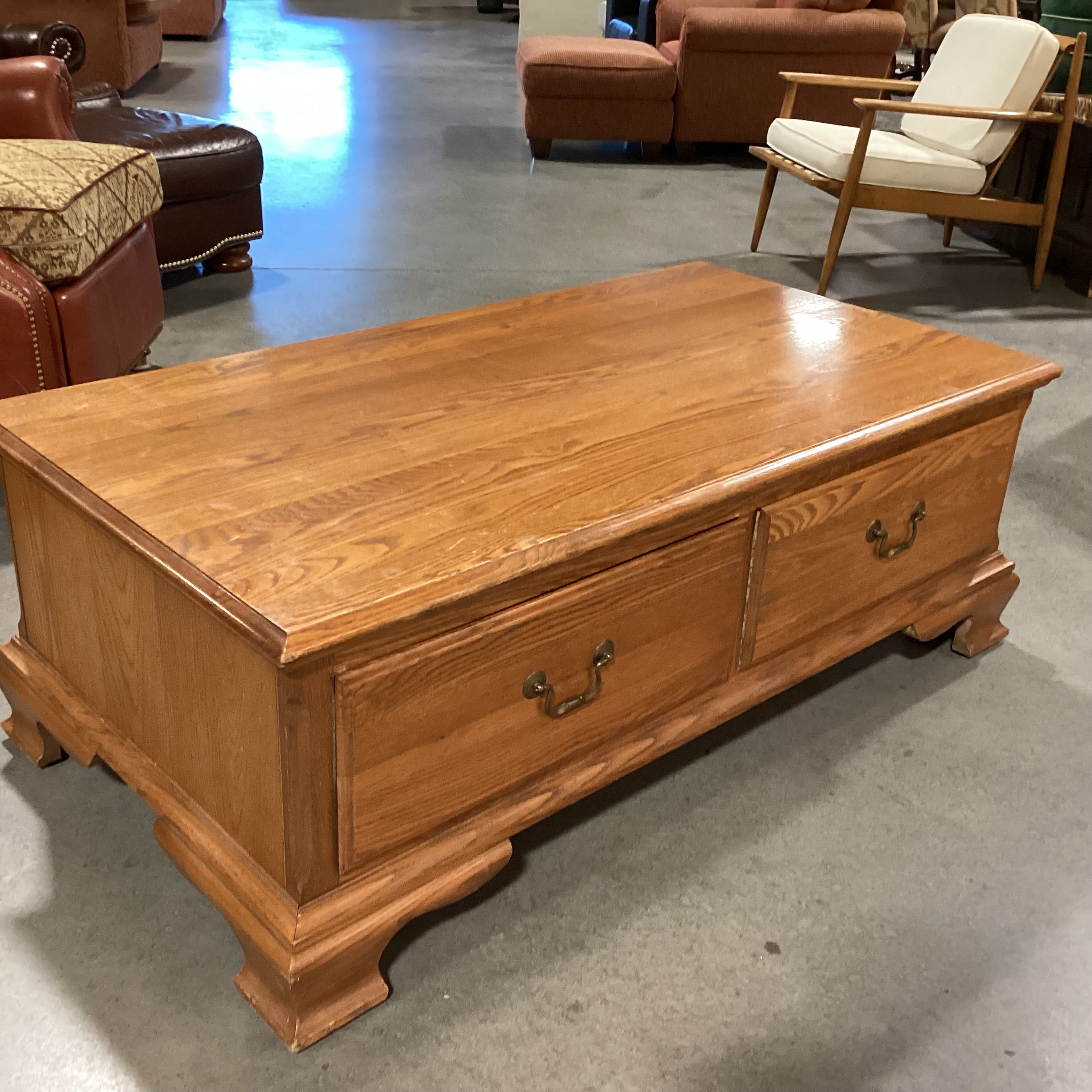 Pennsylvania House Finished Oak 2 Drawer Coffee Table