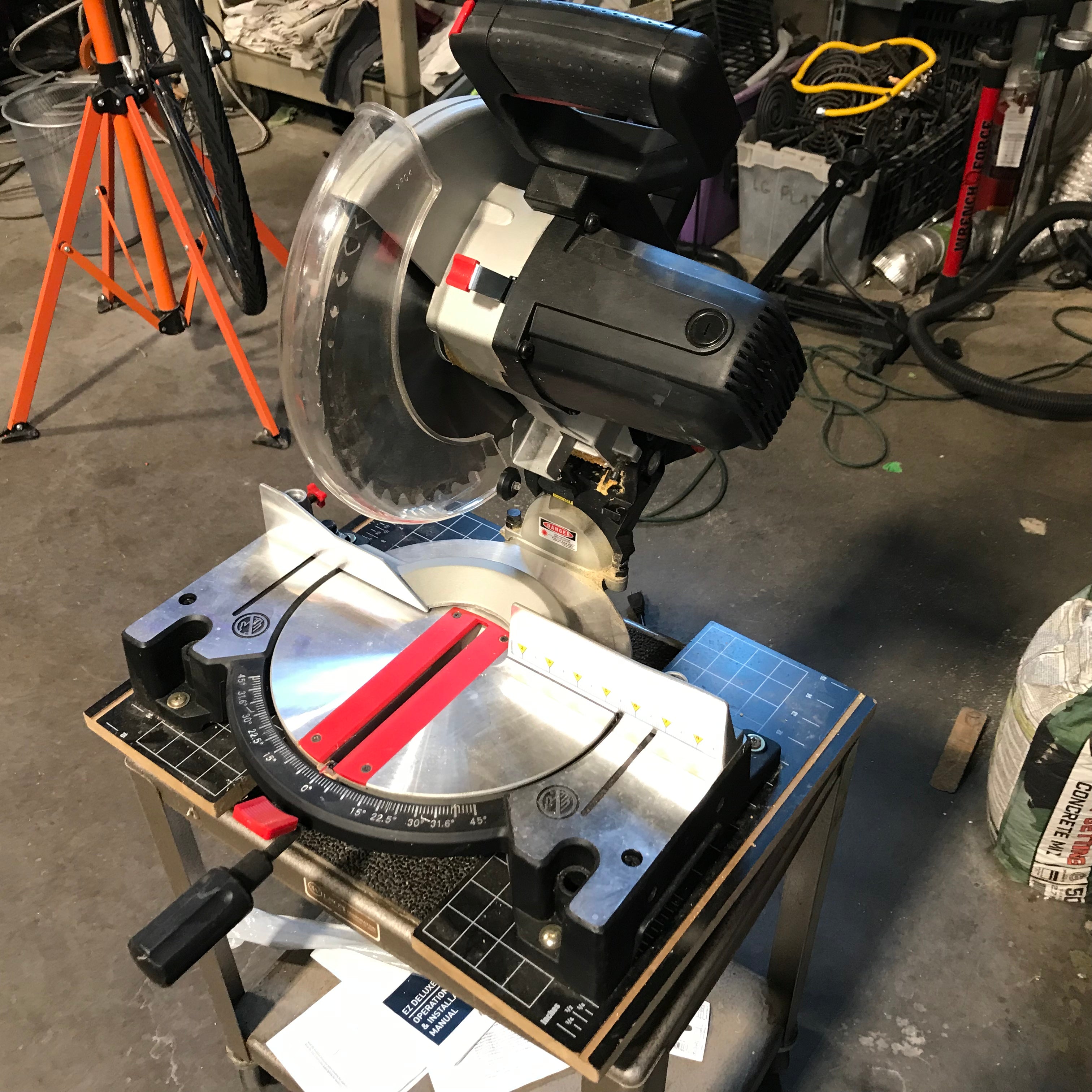 Craftsman 10" Compound Miter Saw Laser Trac 18"x 20"x 23"