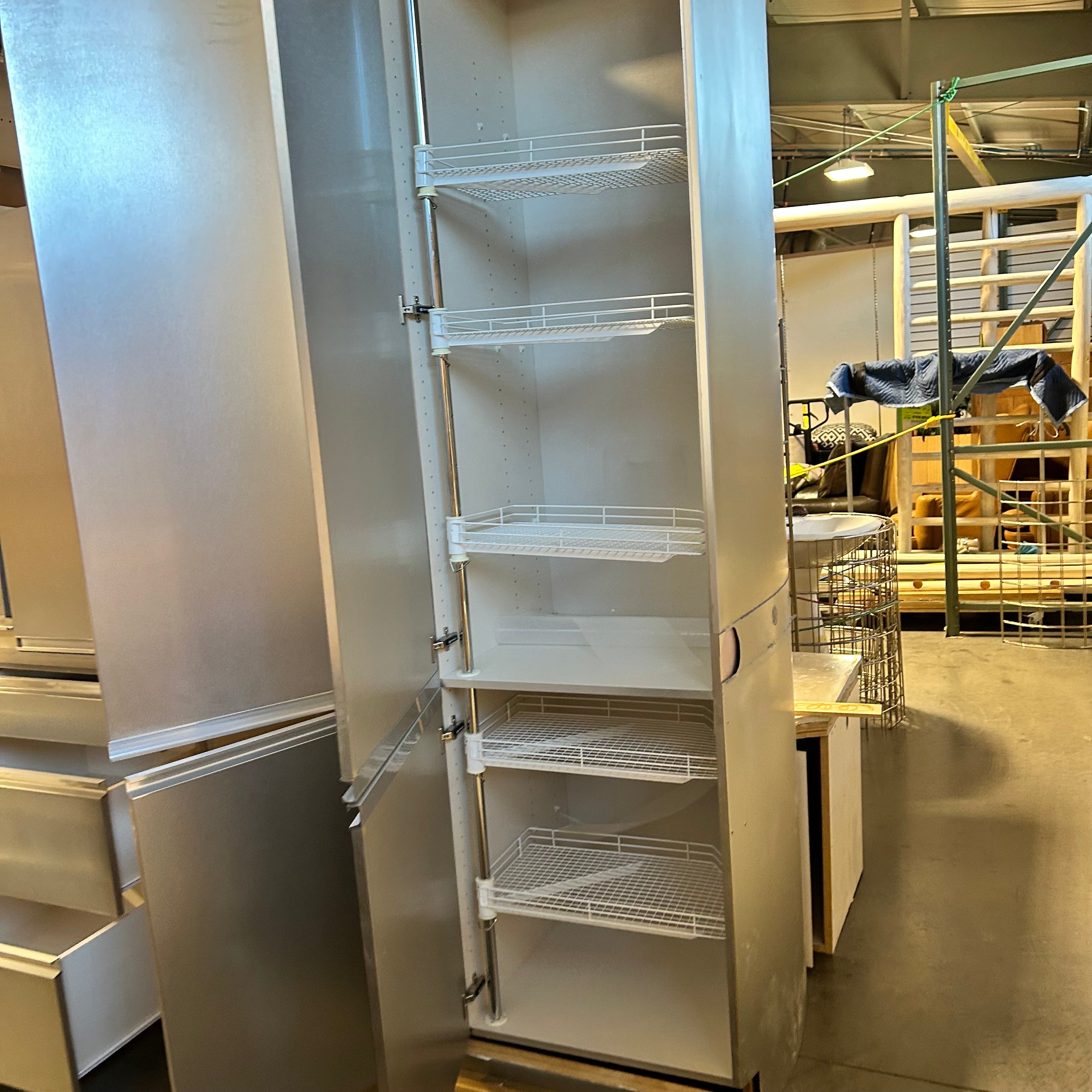 Stainless Metal Vaneer Cabinet Set with Metal Hardware 12 Bottoms / 7 Uppers / 2 Standing Pantry Cabinets