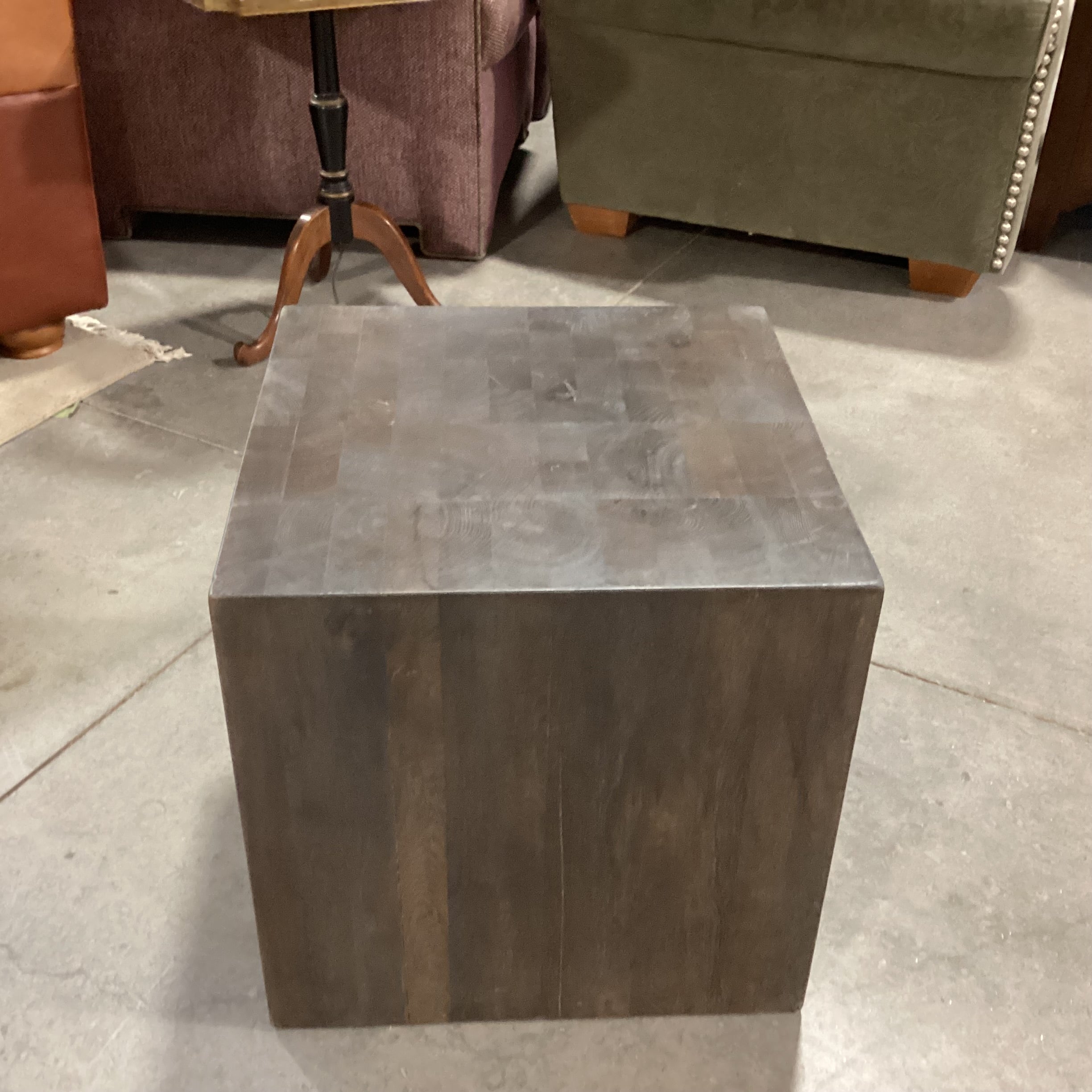 Restoration Hardware Reclaimed Solid Block Oak Accent Table 19"x 19"x 19"