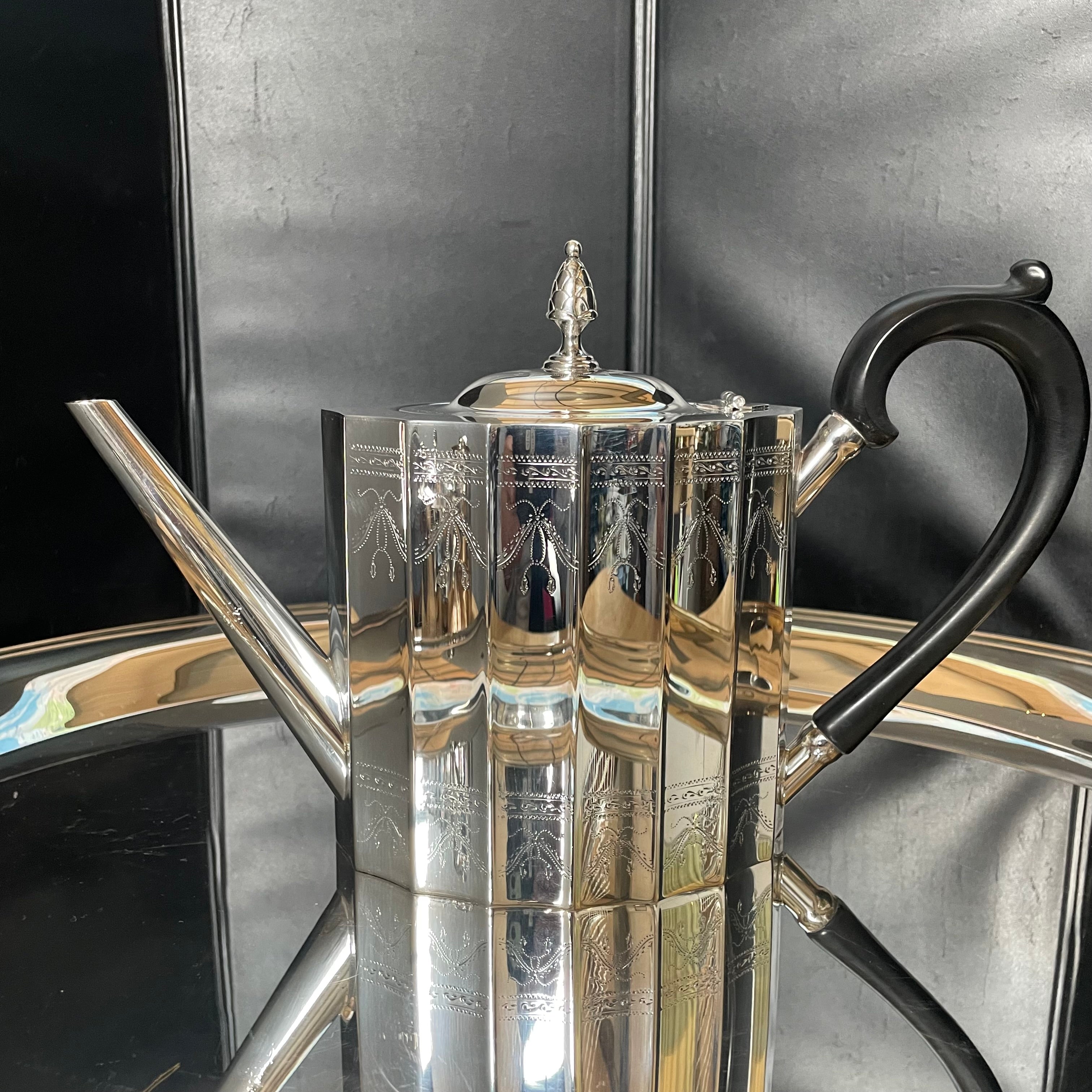 Vintage 1940-1960 Lunt Fluted Silverplated Paul Revere/Colonial Classic 5 Piece Tea Set