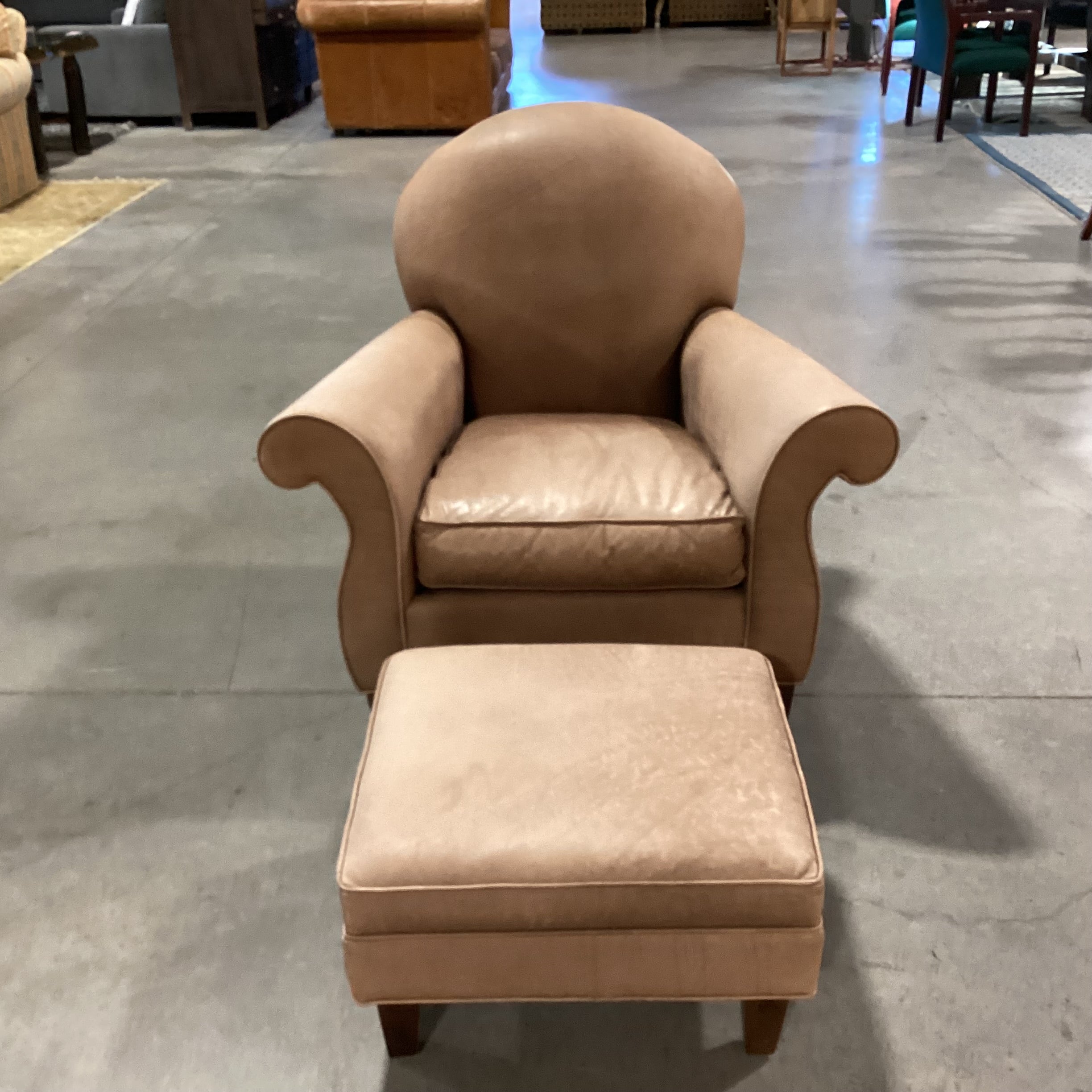 Tan Leather with Ottoman Club Chair 38"x 38"x 36"