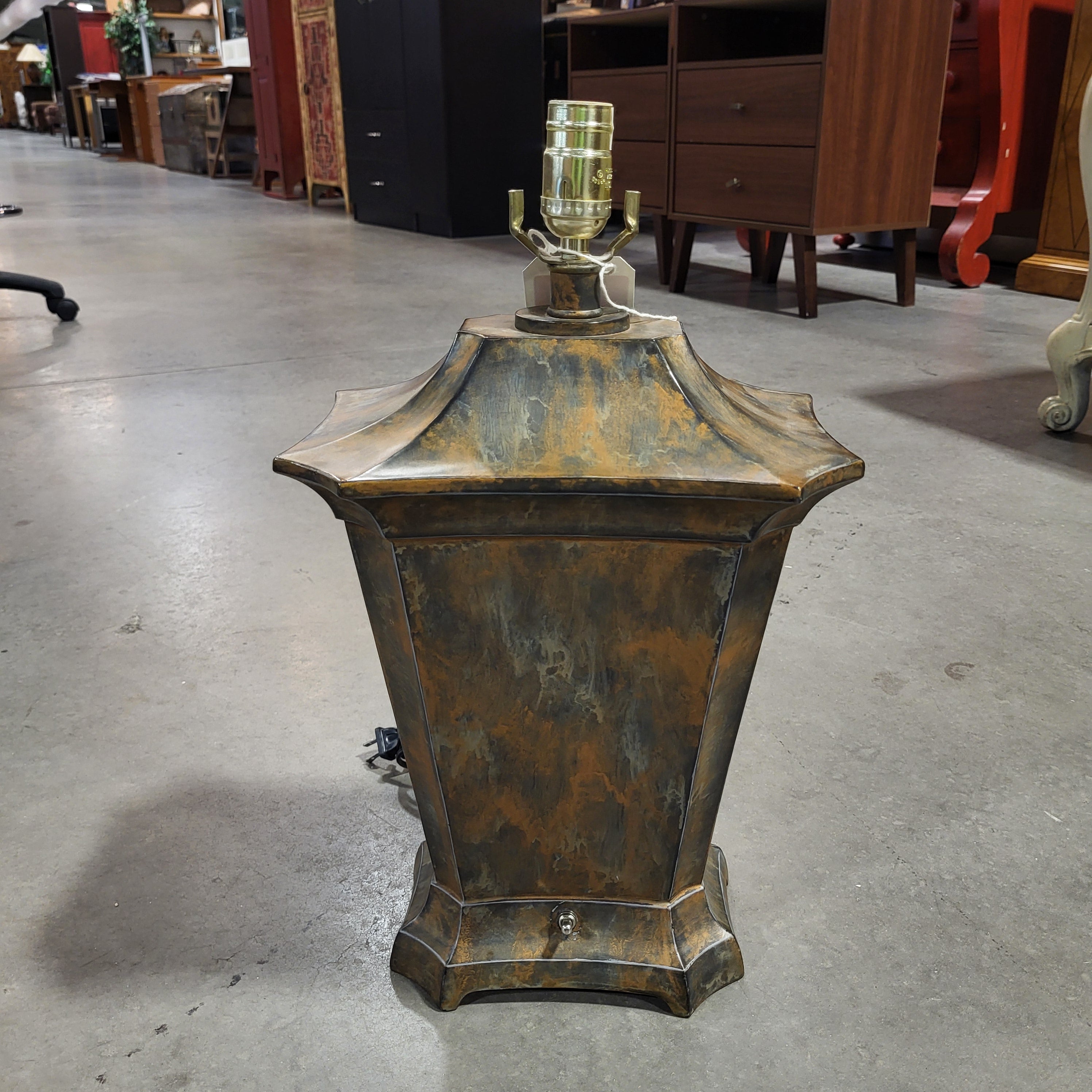 Oriental Gilded Metal Table Lamp 11"x 9"x 19"