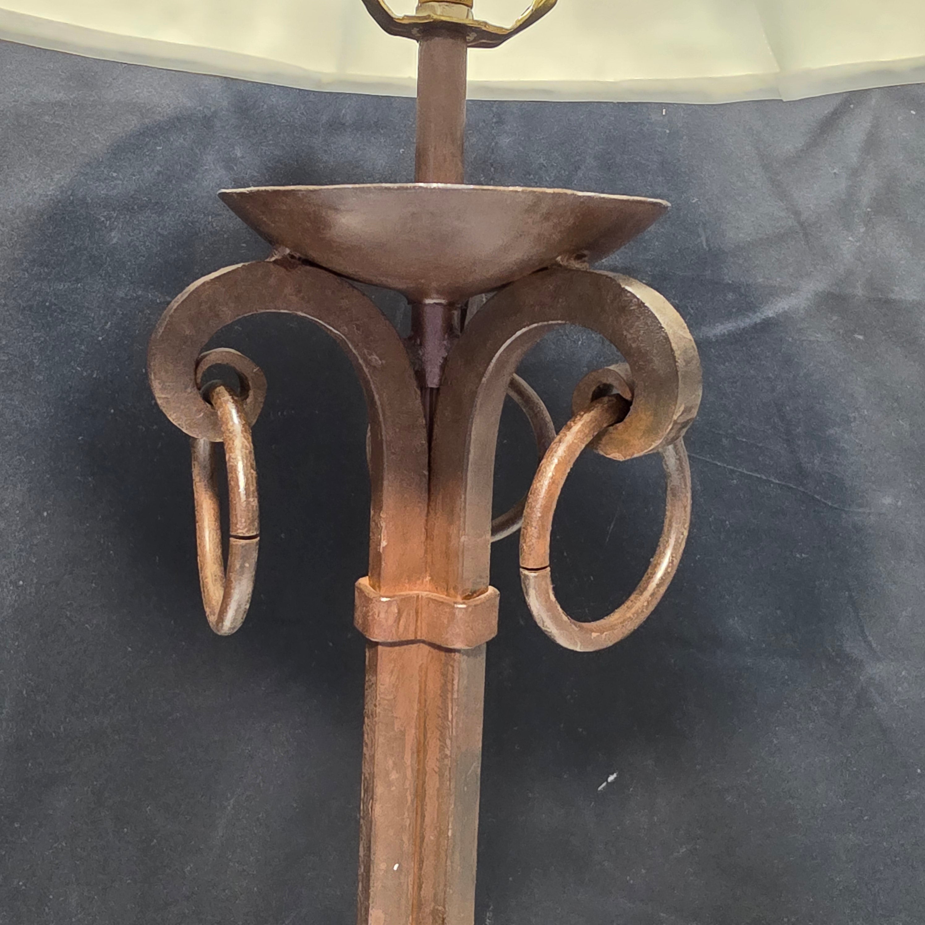Rustic Scrolled Wrought Iron Table Lamp with Antiqued Finish 15"Dx32"