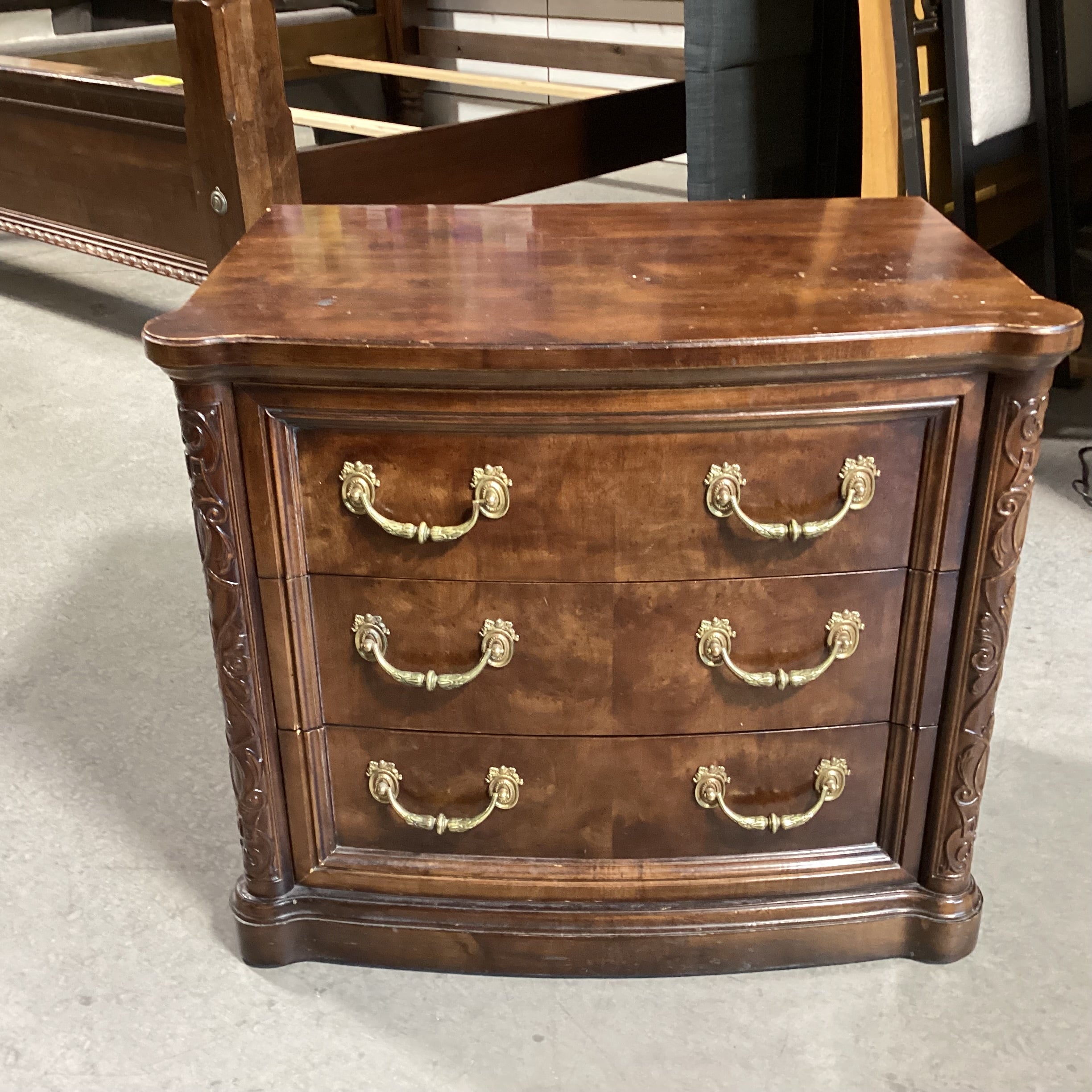 Henredon Burl Veneer & Wood with Brass Pulls 3 Drawer Nightstand 28"x 18"x 25"