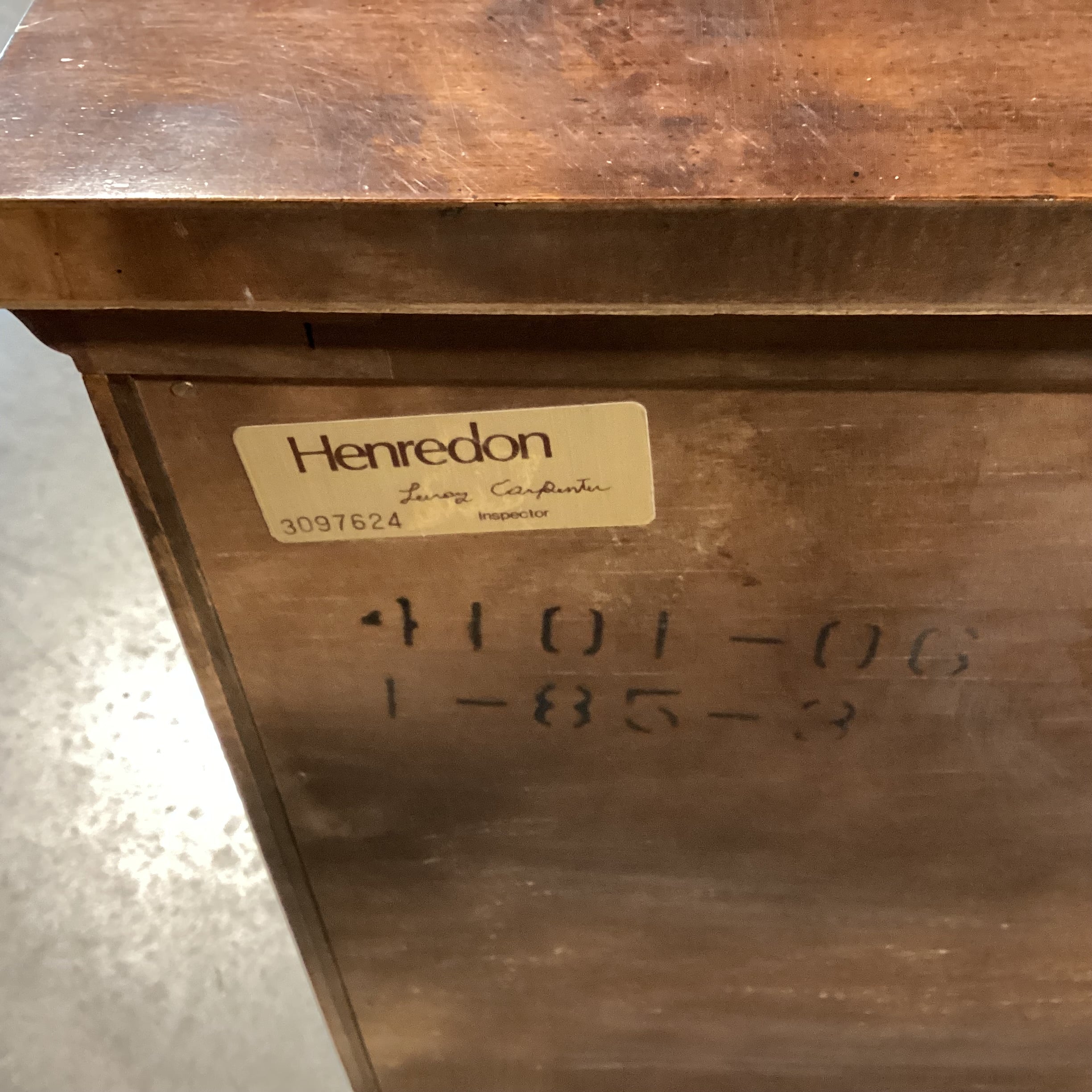 Henredon Burl Veneer & Wood with Brass Pulls 3 Drawer Nightstand 28"x 18"x 25"