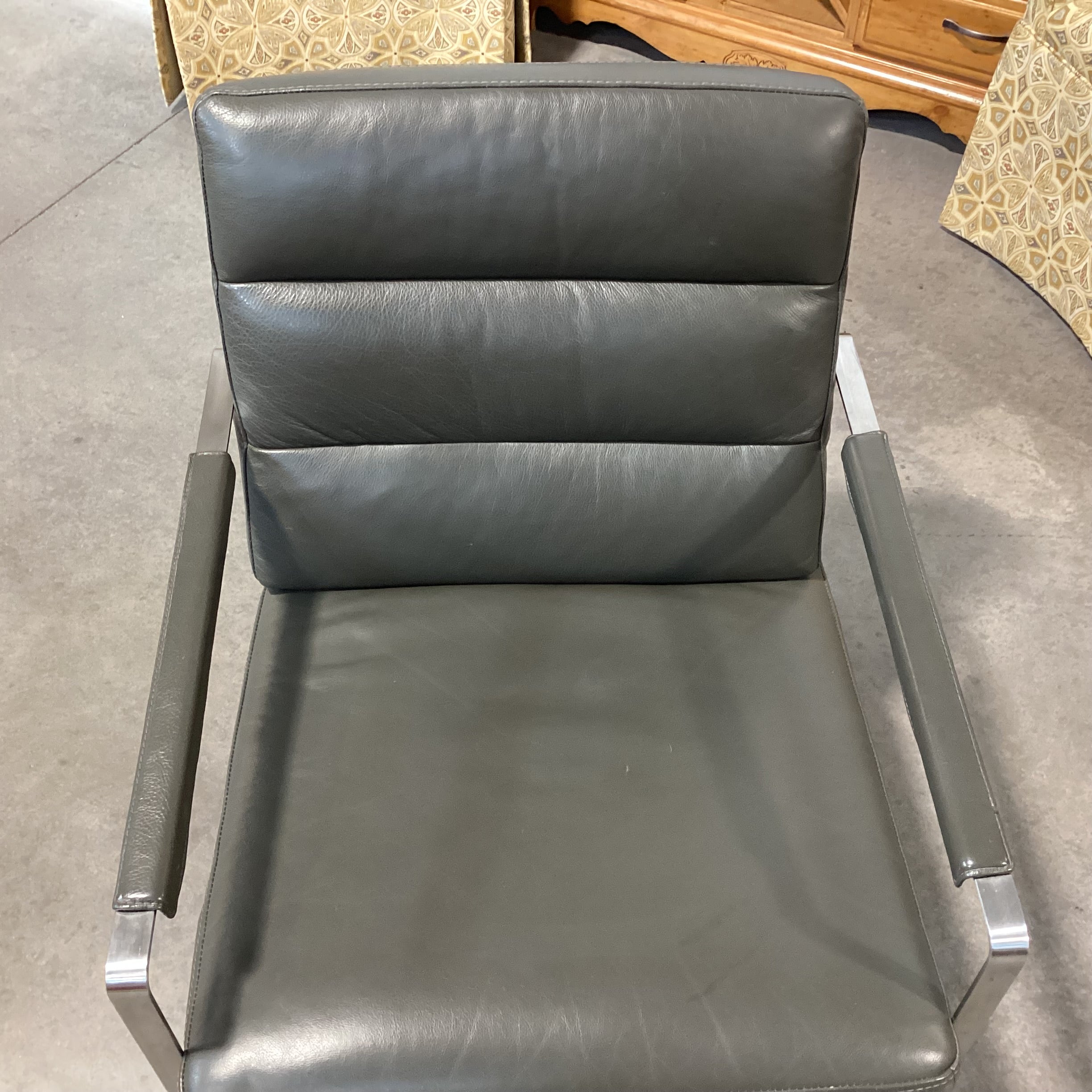 Violino Furniture Olive Grey Leather & Chrome Stainless Mid Century Modern Style Lounge Chair 28"x 32"x 32"