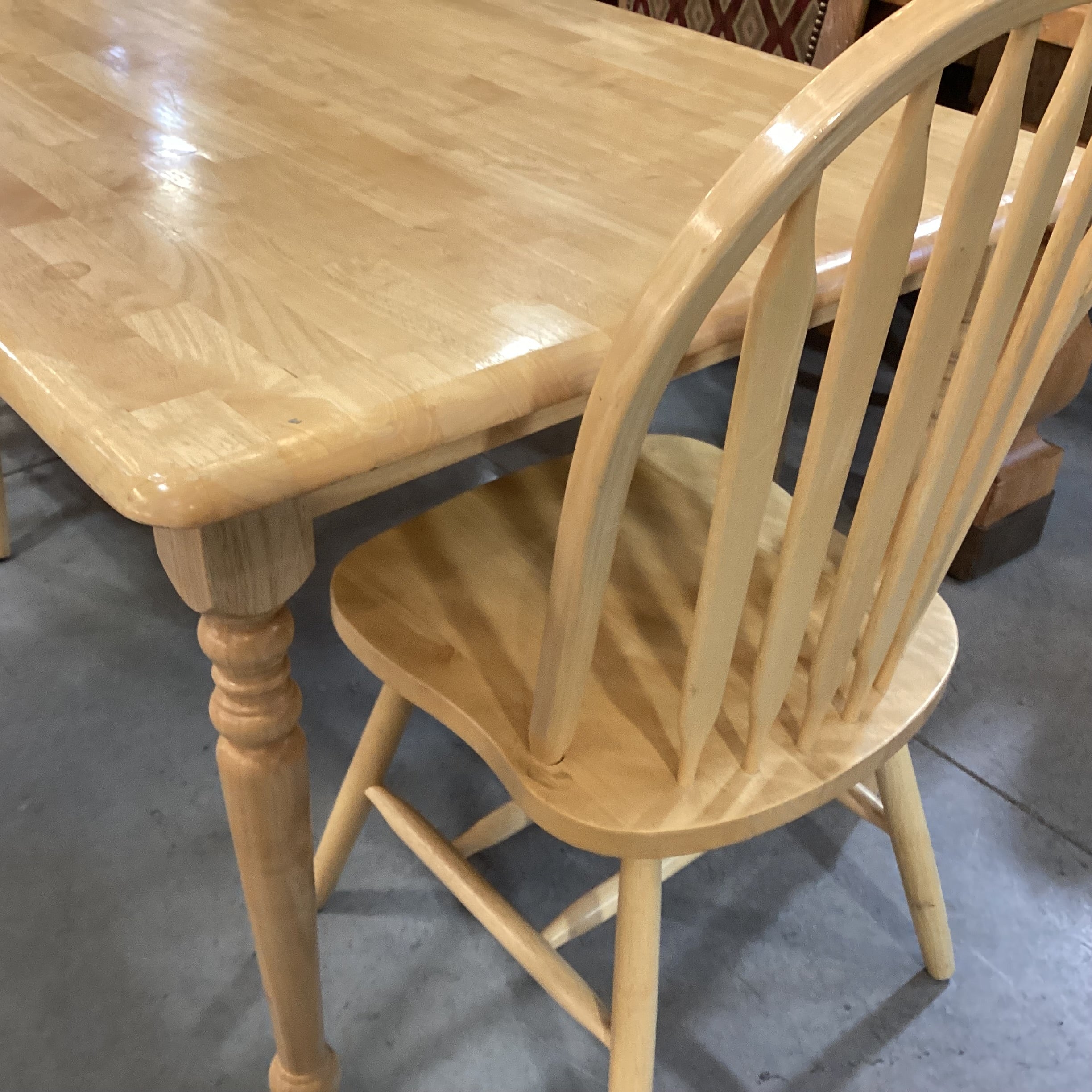 Honey Oak Table With 2 Chairs Dining Set 59.5"x 35.5"x 29.5"