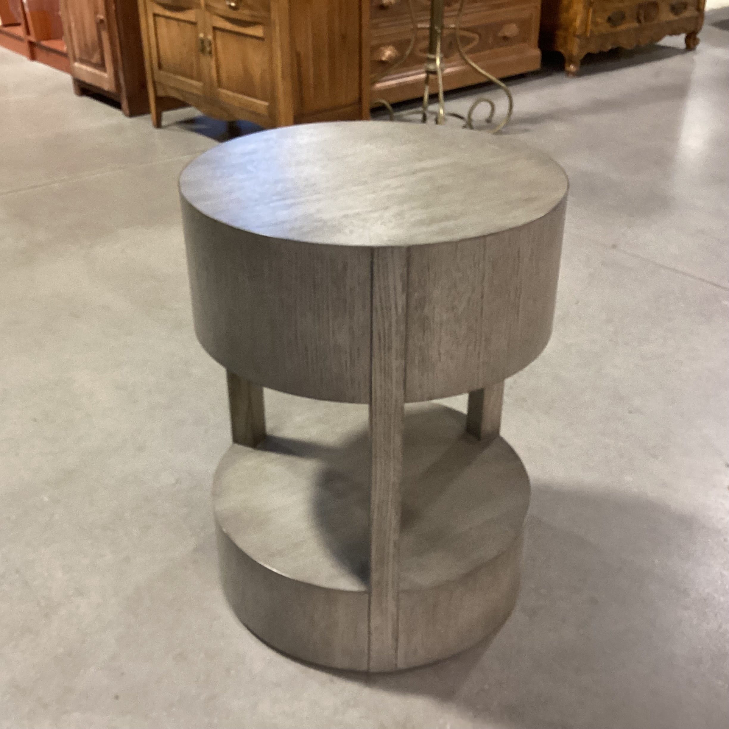 Bernhardt Interiors Calder Grey finished Wood Veneer 2 Tiered Round End Table 20.5" Diameter x 26.5"