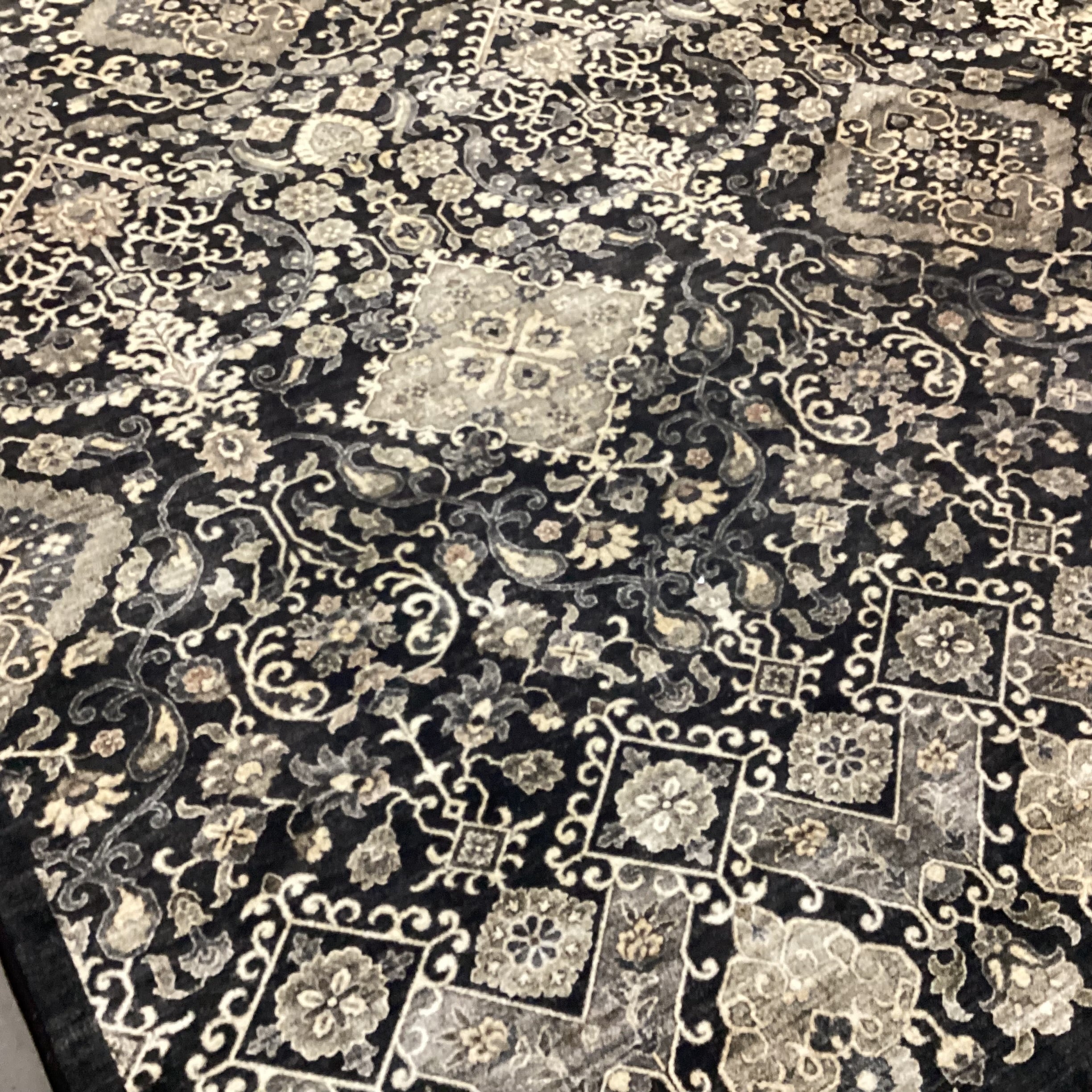 Charcoal & Cream Ornate Floral Rug 7'11''x 10'