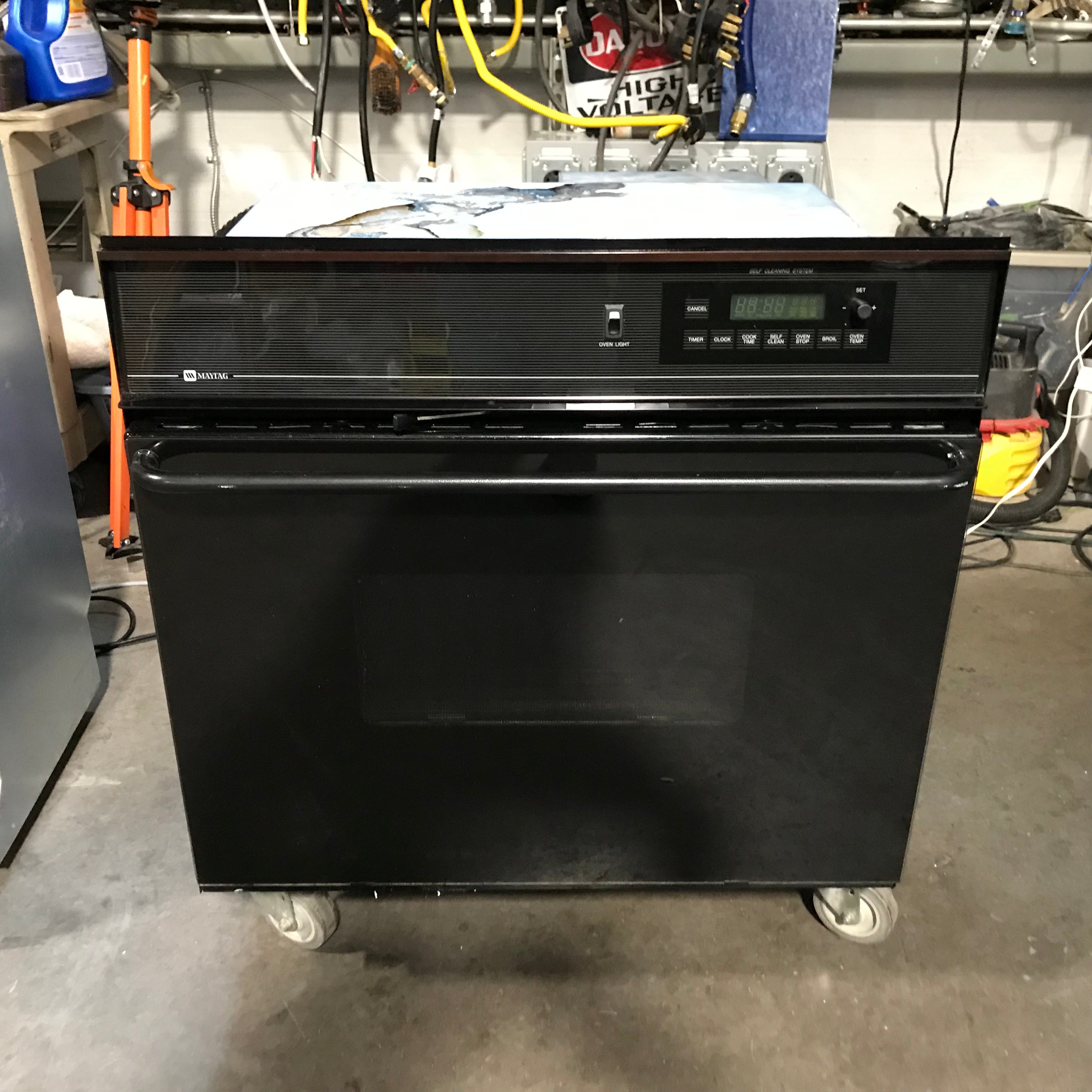 Maytag Black Electric Wall Oven 30"x 24"x 28"