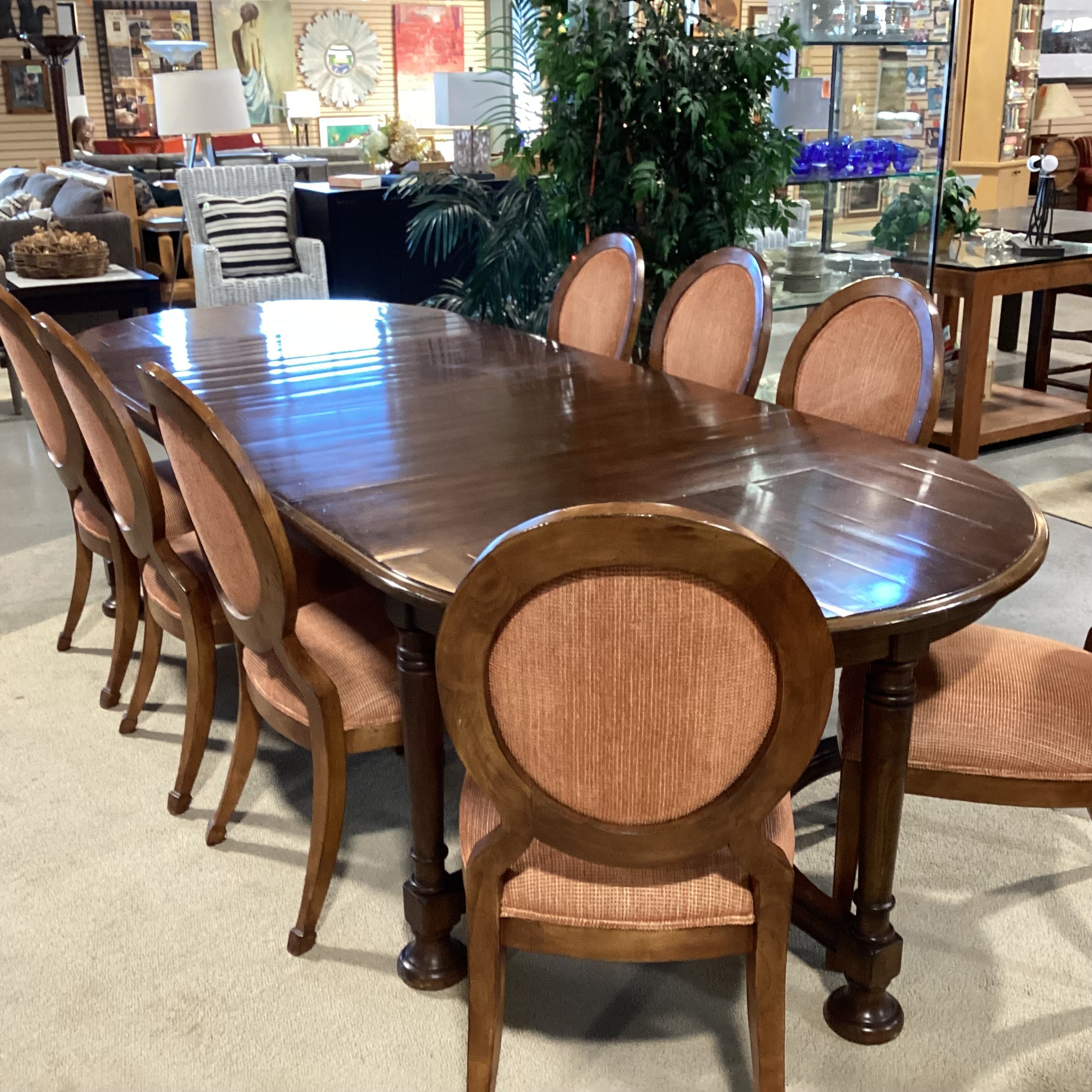 Drexel Heritage Carved Wood Oval 2 Leaves Table & 8 Oval Back Chairs Dining Set 76" to 124"x 48"x 30"