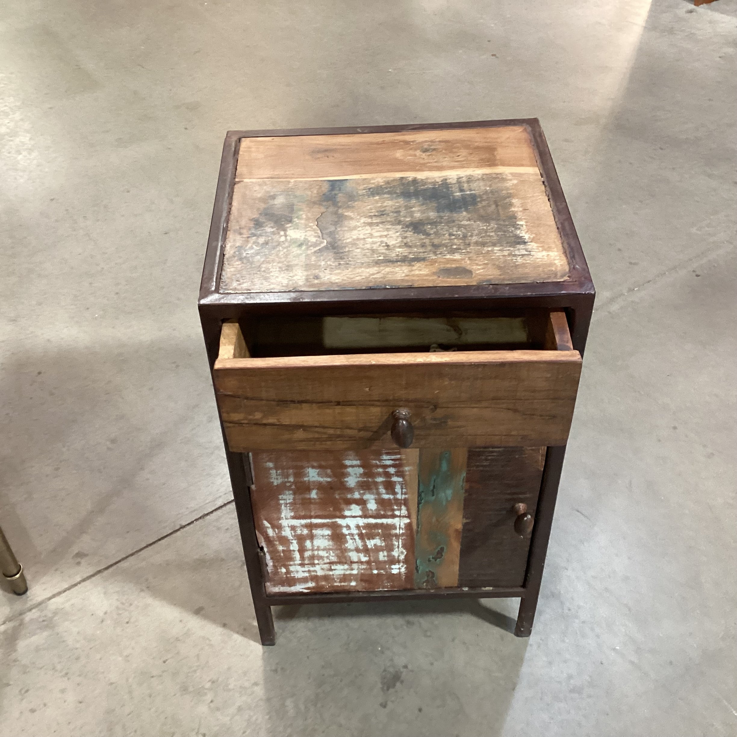 Rustic Distressed Wood & Iron 1 Drawer 1 Door End Table 16"x 14"x 26"
