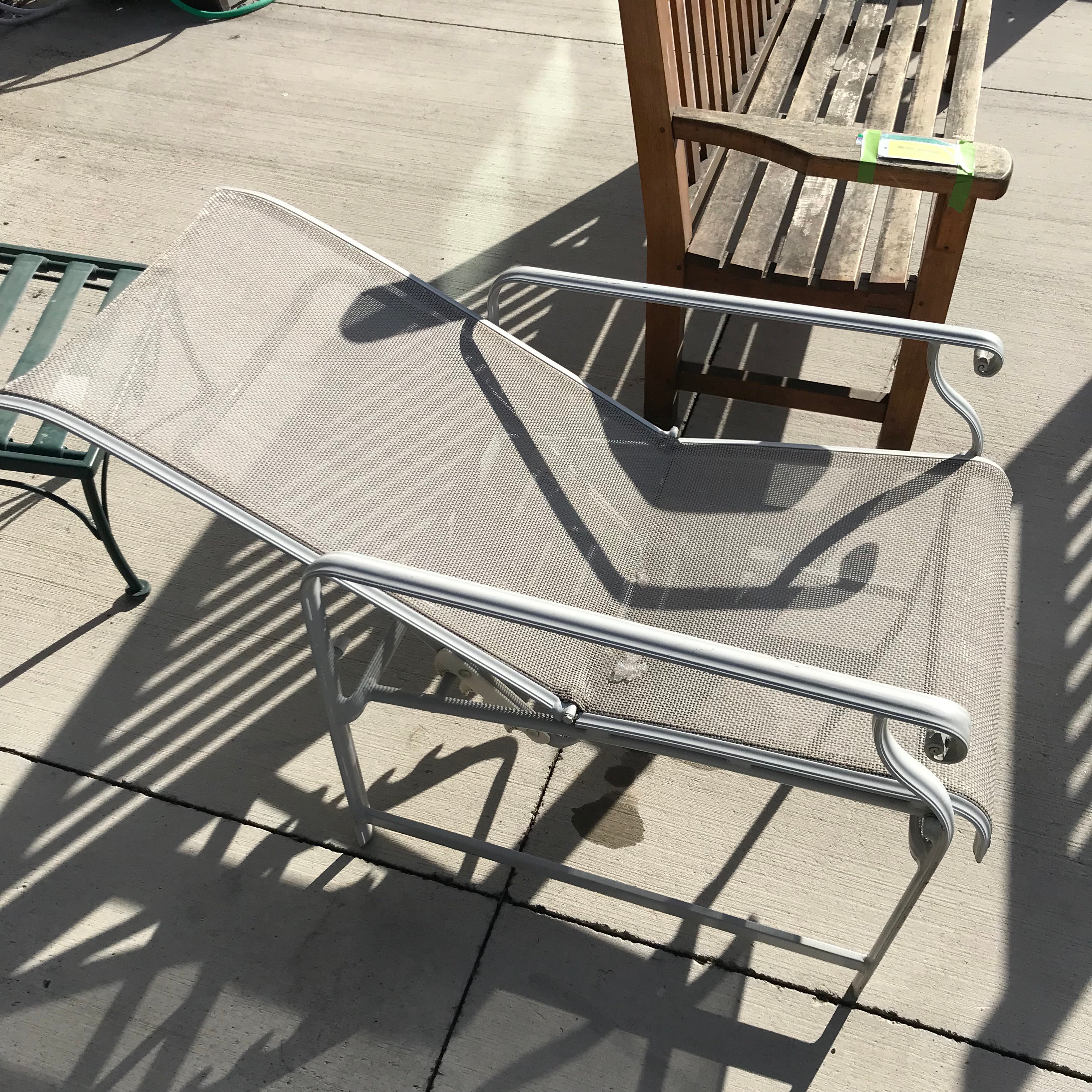 30"x 40"x 28" Brown Jordan Patio Lounge Chair