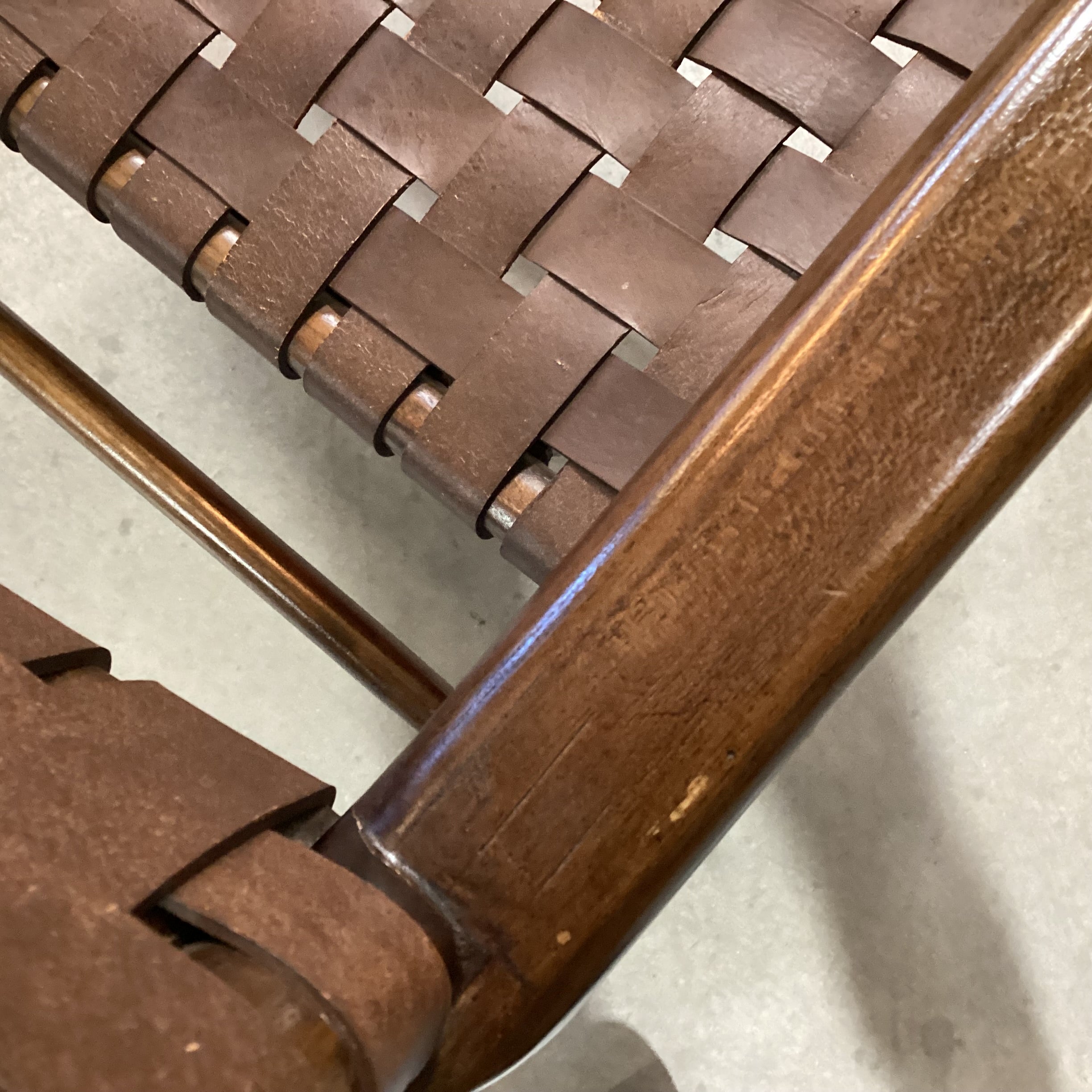 Mid Century Style Dark Finish Wood & Leather Basket Weave Chair 24"x 24"x 34"
