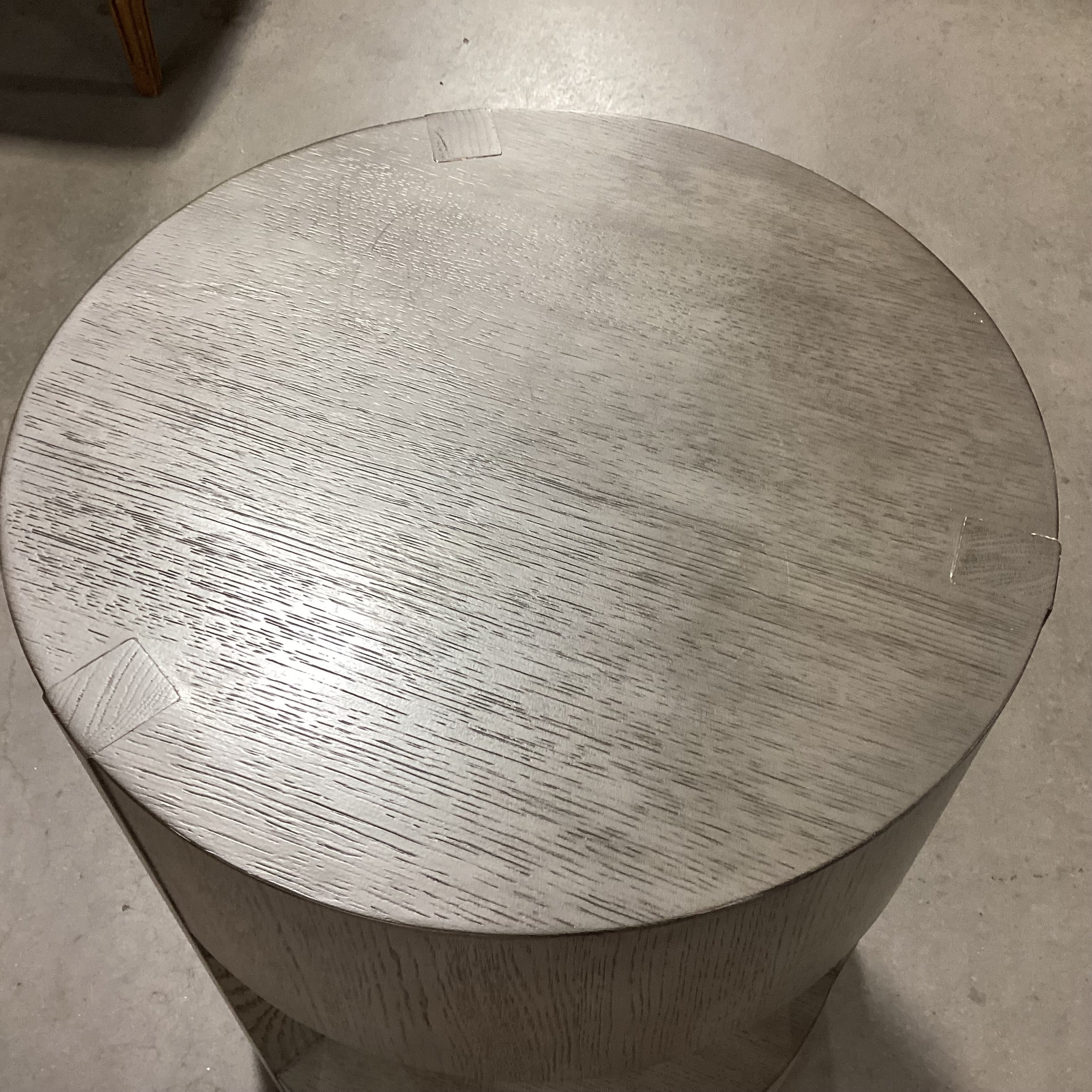 Bernhardt Interiors Calder Grey finished Wood Veneer 2 Tiered Round End Table 20.5" Diameter x 26.5"