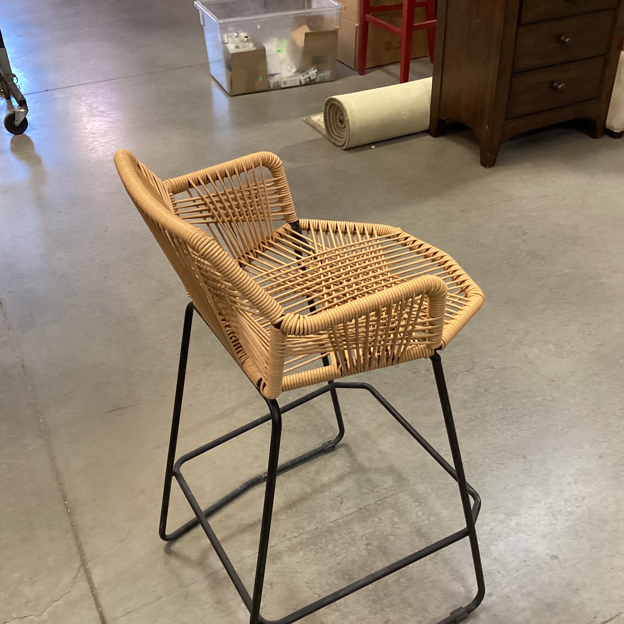 Resin Woven Rope Seat & Black Metal Barstool 26"