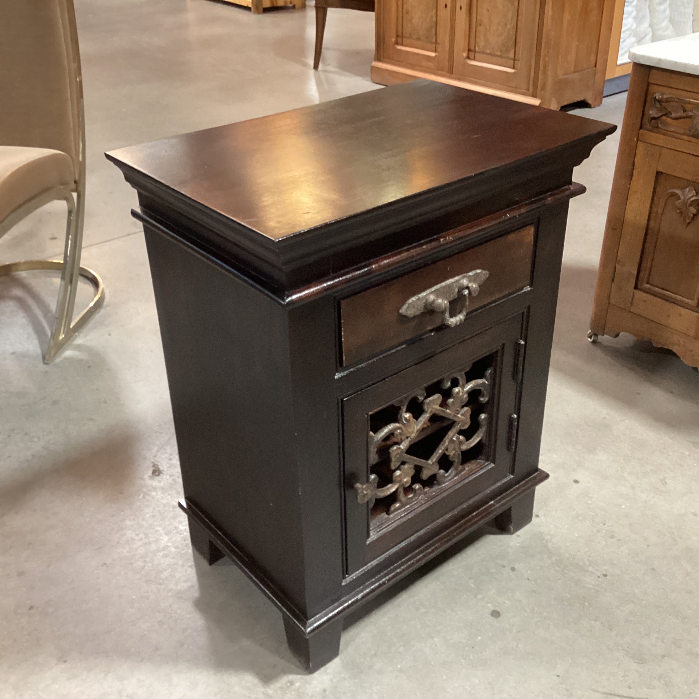 Dark Finish Solid Fruitwood & Iron Detail 1 Door 1 Drawer Nightstand 24"x 16"x 30"