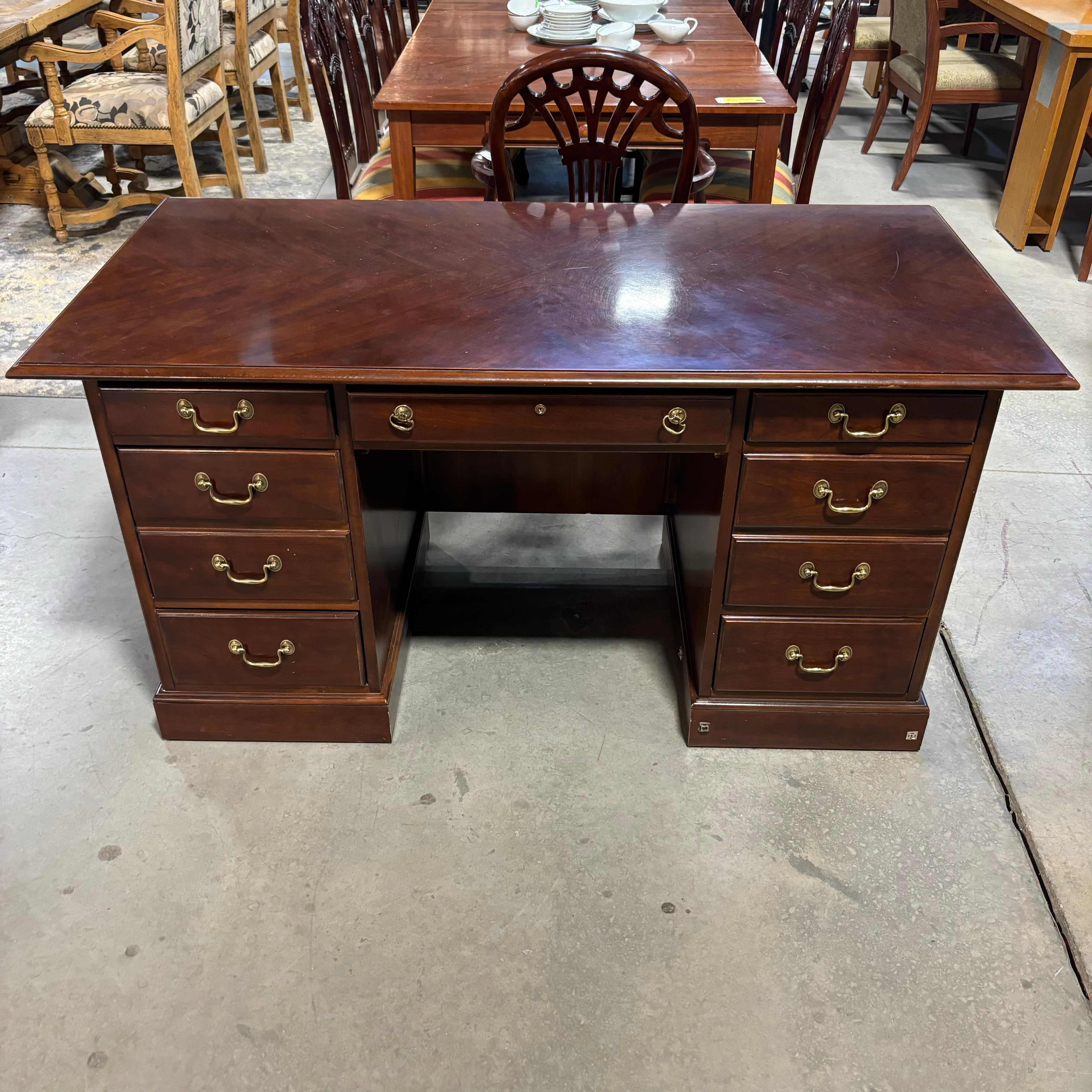 Drexel Bookmatched Mahogany Veneer Double Pedestal Executive Desk 60"x 30"x 30"