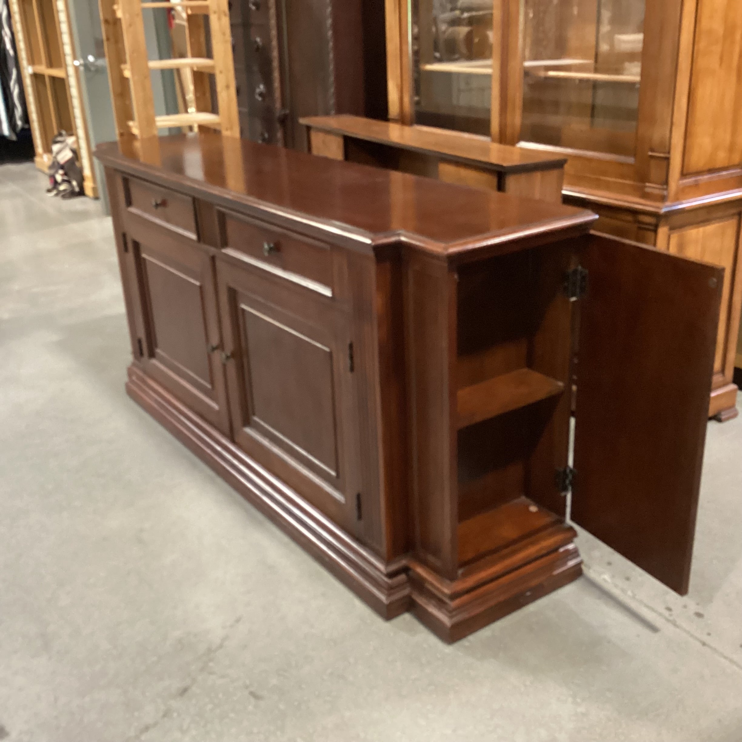 Ethan Allen Solid Carved Finished Wood 4 Door 2 Drawer Sideboard 78.5"x 19"x 31"