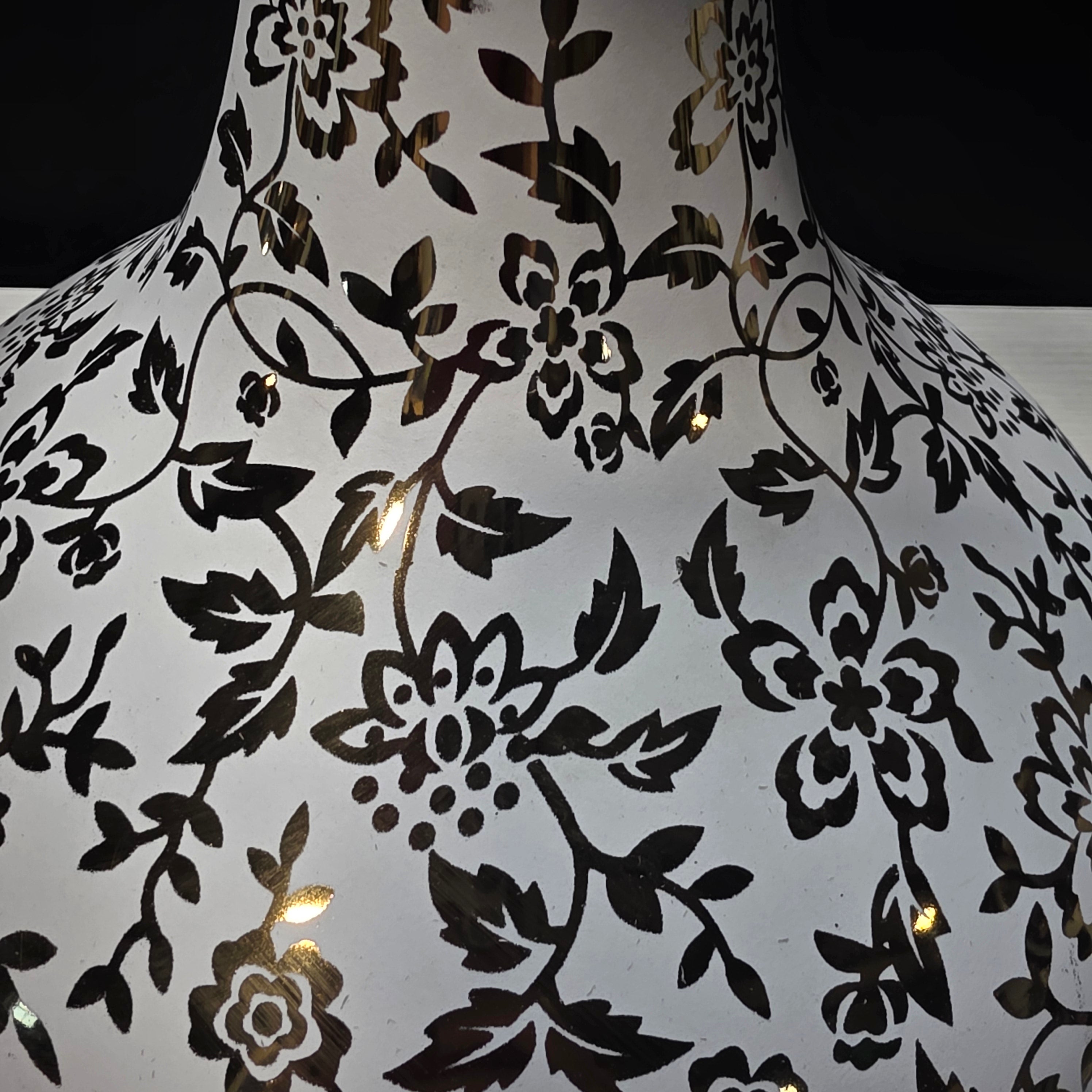 Beautiful Gold Accent Lamp with Flowers on Vines 15"Dx26.5"