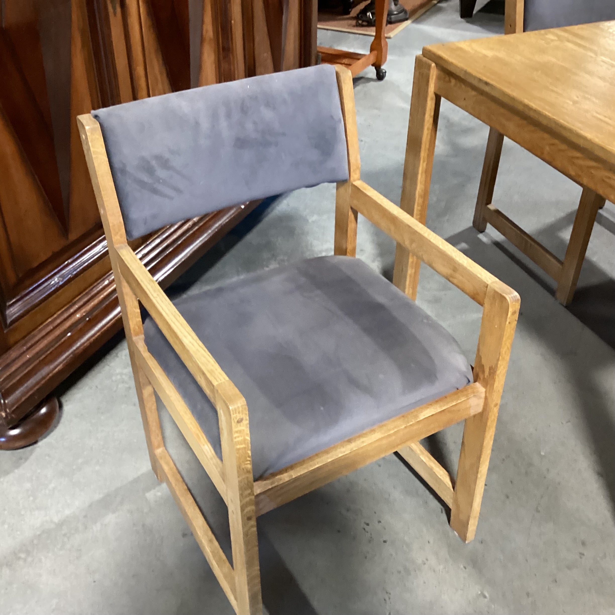 Vintage Oak Table with 4 Grey Velvet Chairs Dining Set 59"x 42"x 29.5"