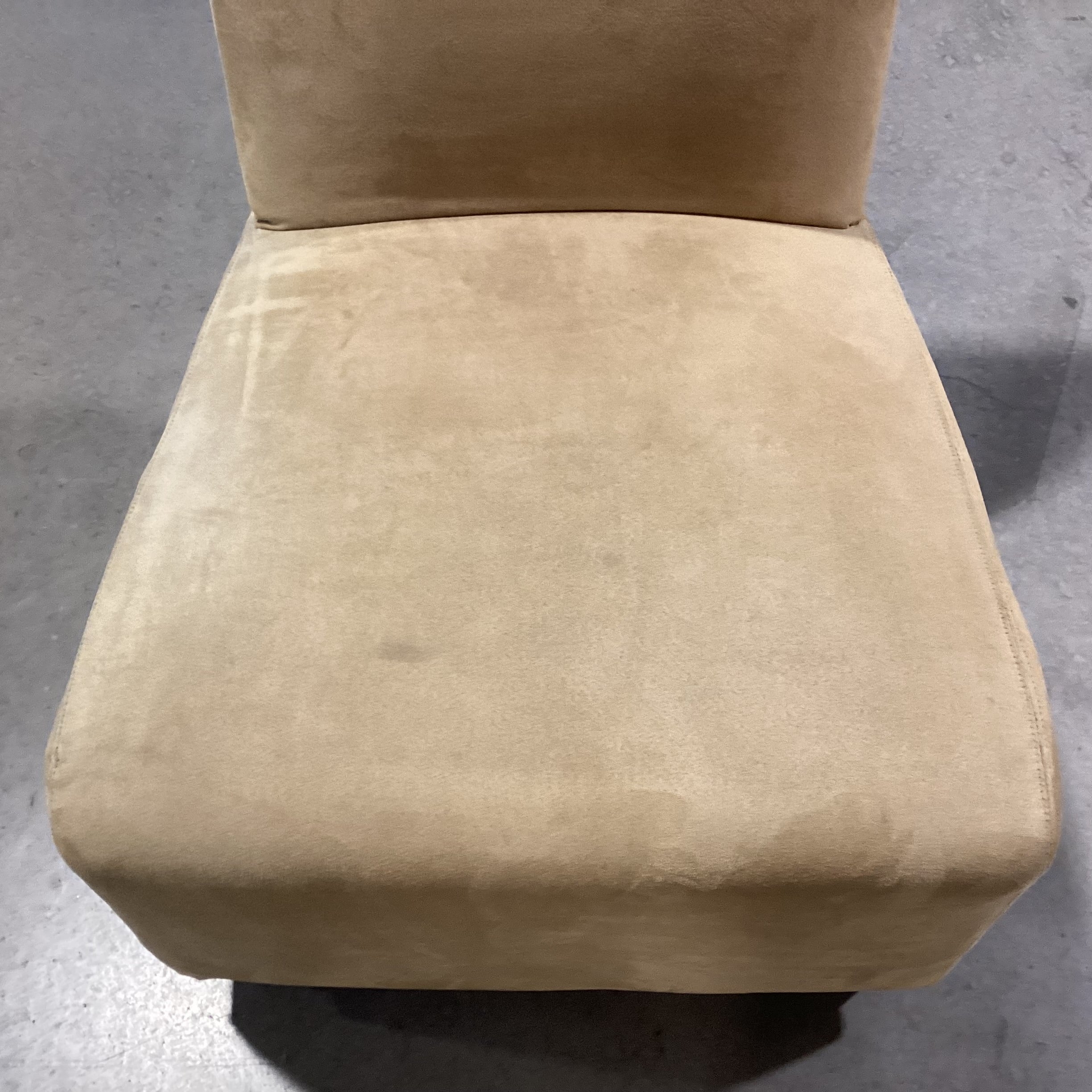 Golden Chair Furniture Tan Micro Suede Slipper Chair 26"x 33"x 36"