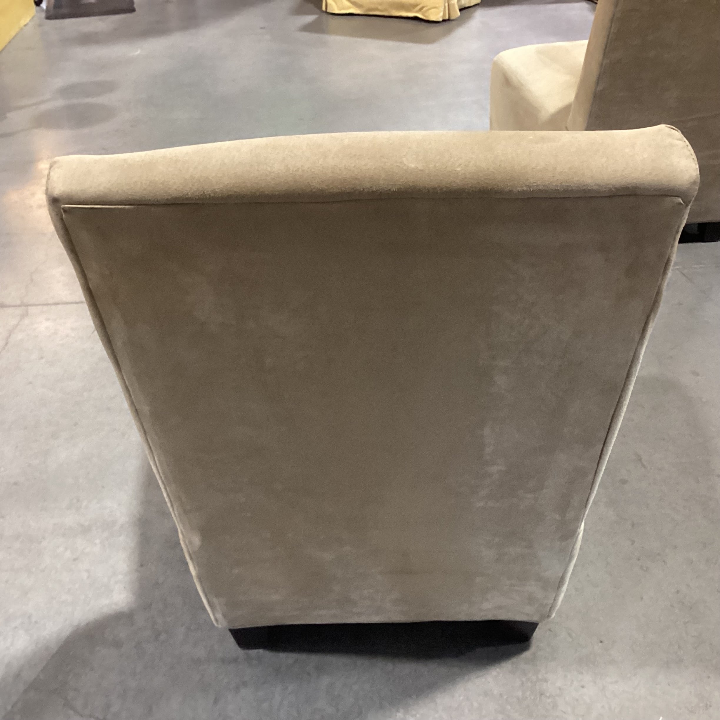 Golden Chair Furniture Tan Micro Suede Slipper Chair 26"x 33"x 36"