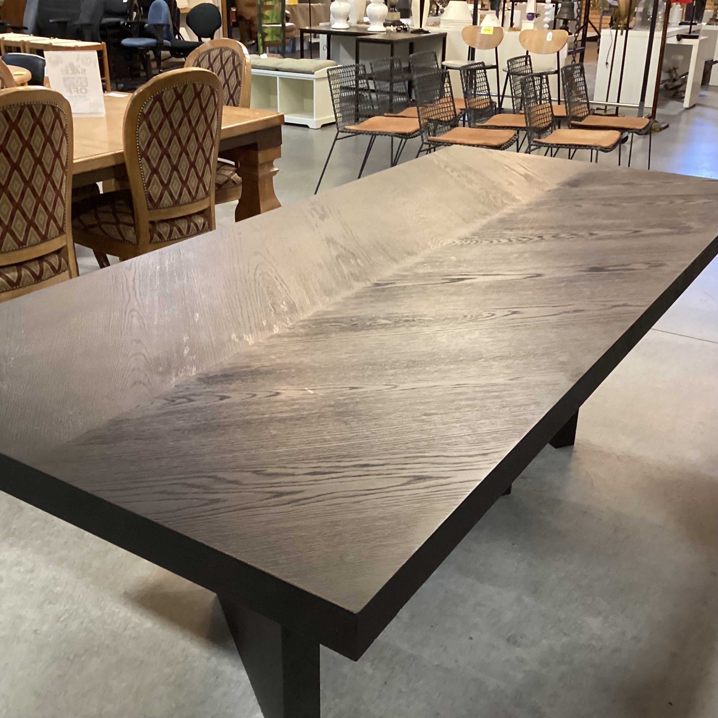 Modern Black Finish Oak Veneer Matched Top Detail Dining Table 94.5"x 43.5"x 30.5"