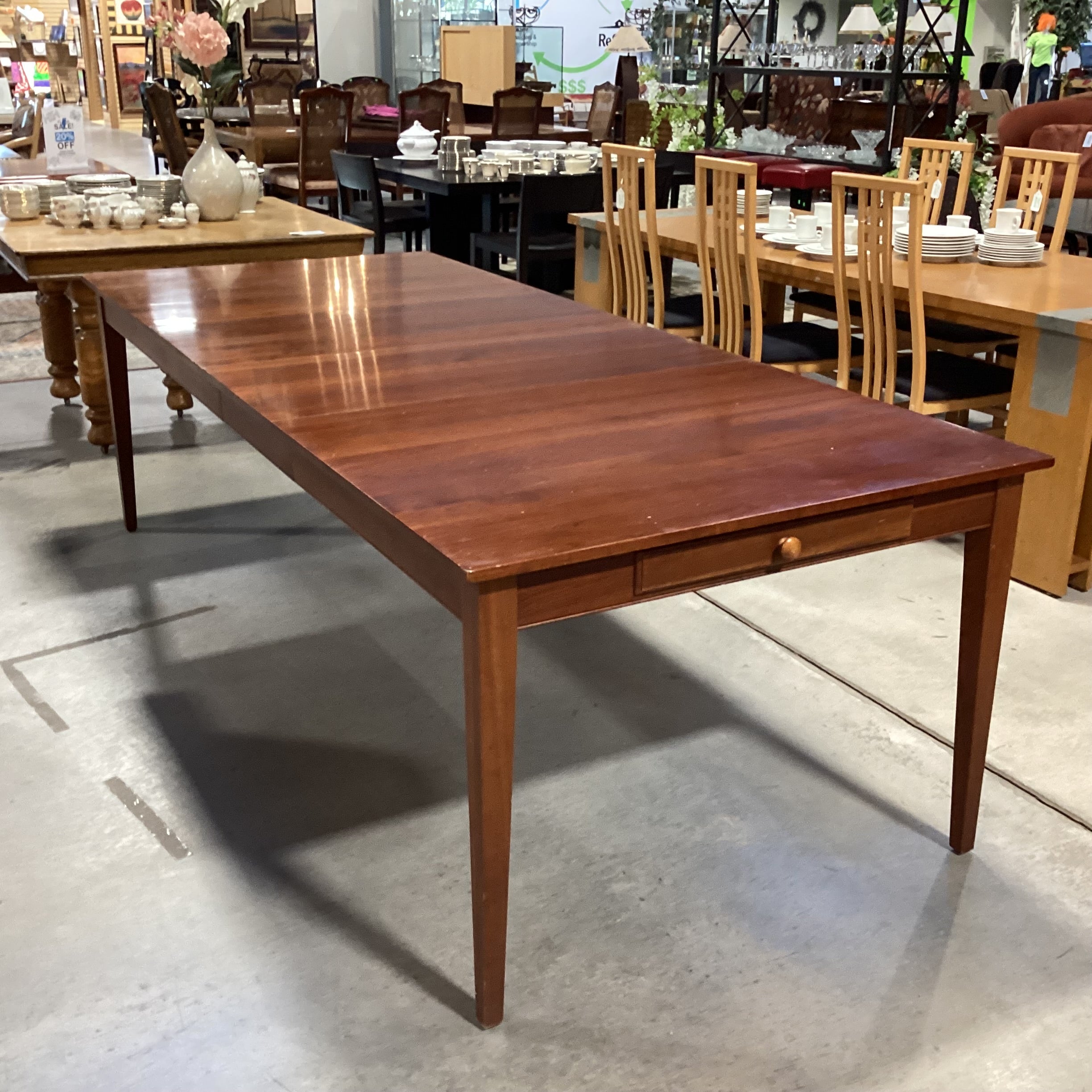 Ethan Allen Cherry 2 Leaves & End Drawers Dining Table 64" to 100"x 42"x 31"
