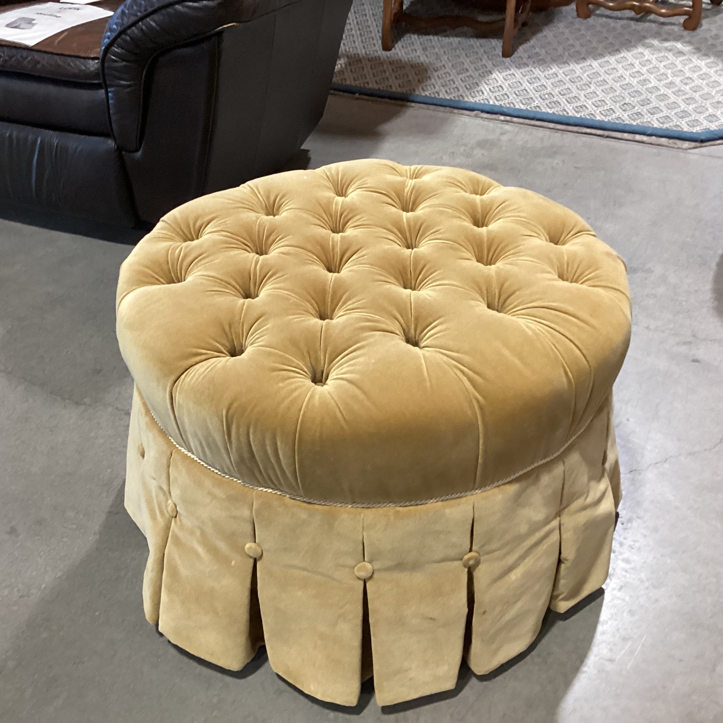 Ethan Allen Gold Velvet Button Tufted & Skirt Round Ottoman 28" Diameter x 18"