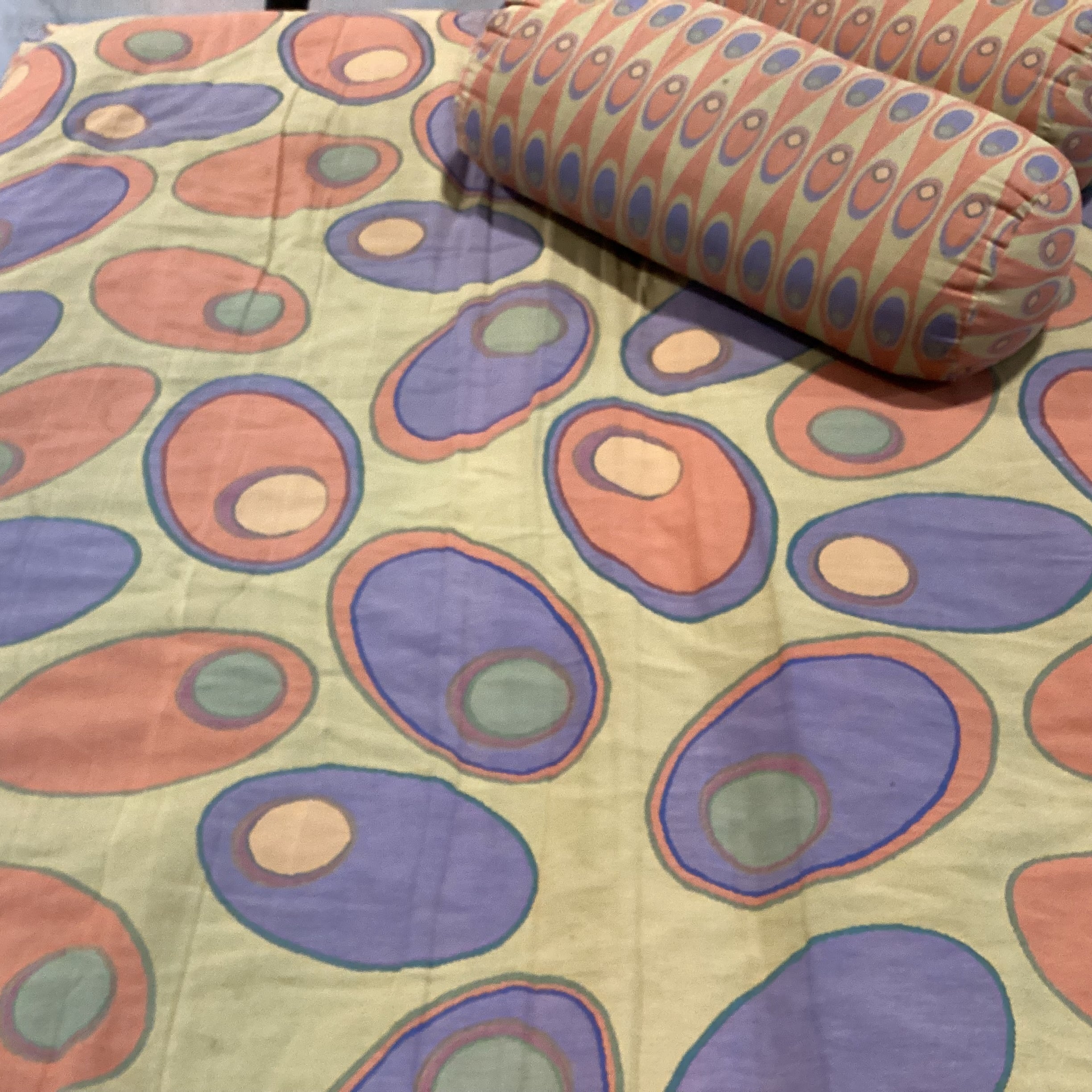 Gold Orange & Purple Circle Design Cushion & Black Metal Futon Sofa 79"x 44" to 56"x 38"