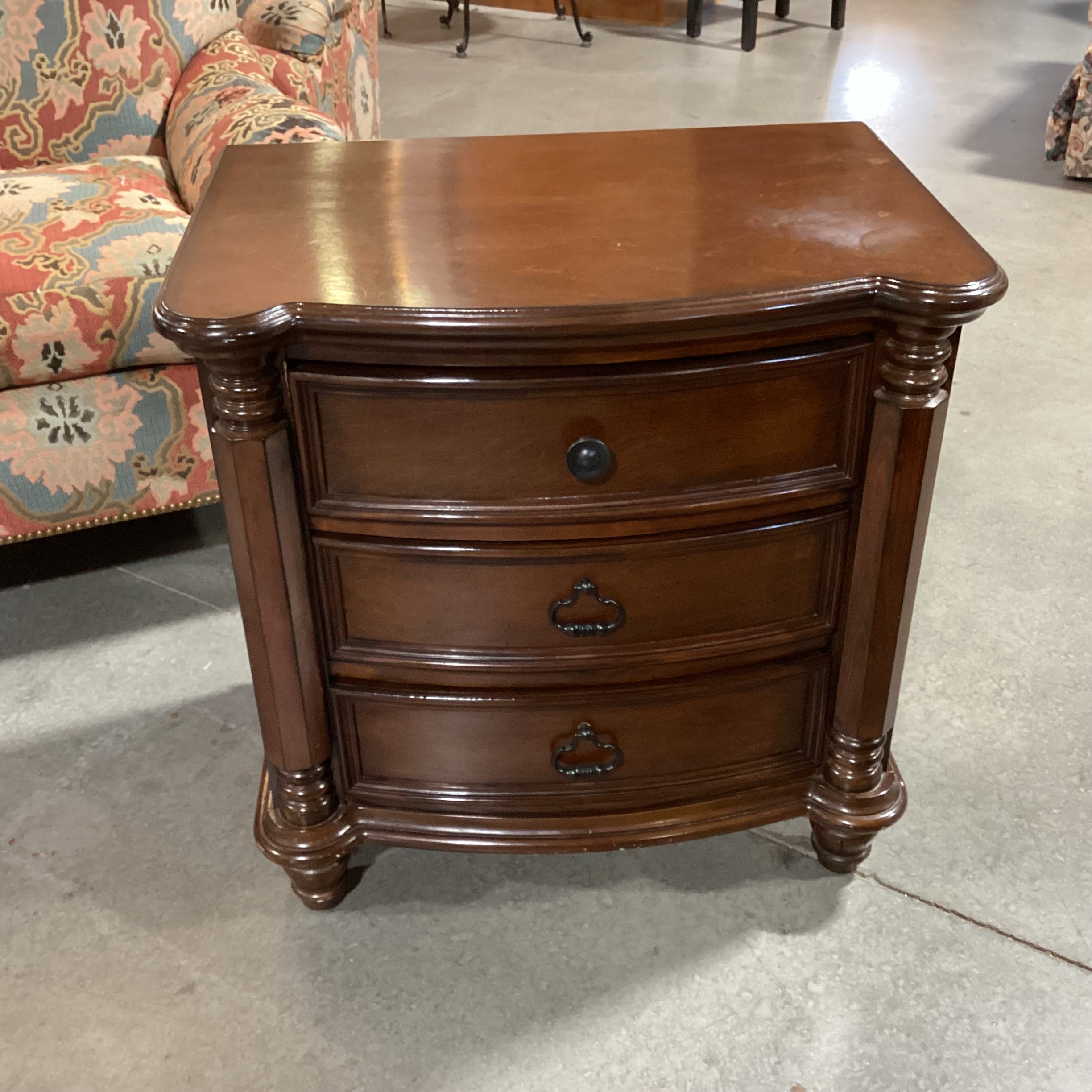 Dark Finish Carved Wood Column Detail 3 Drawer Nightstand 26"x 18"x 26.5"