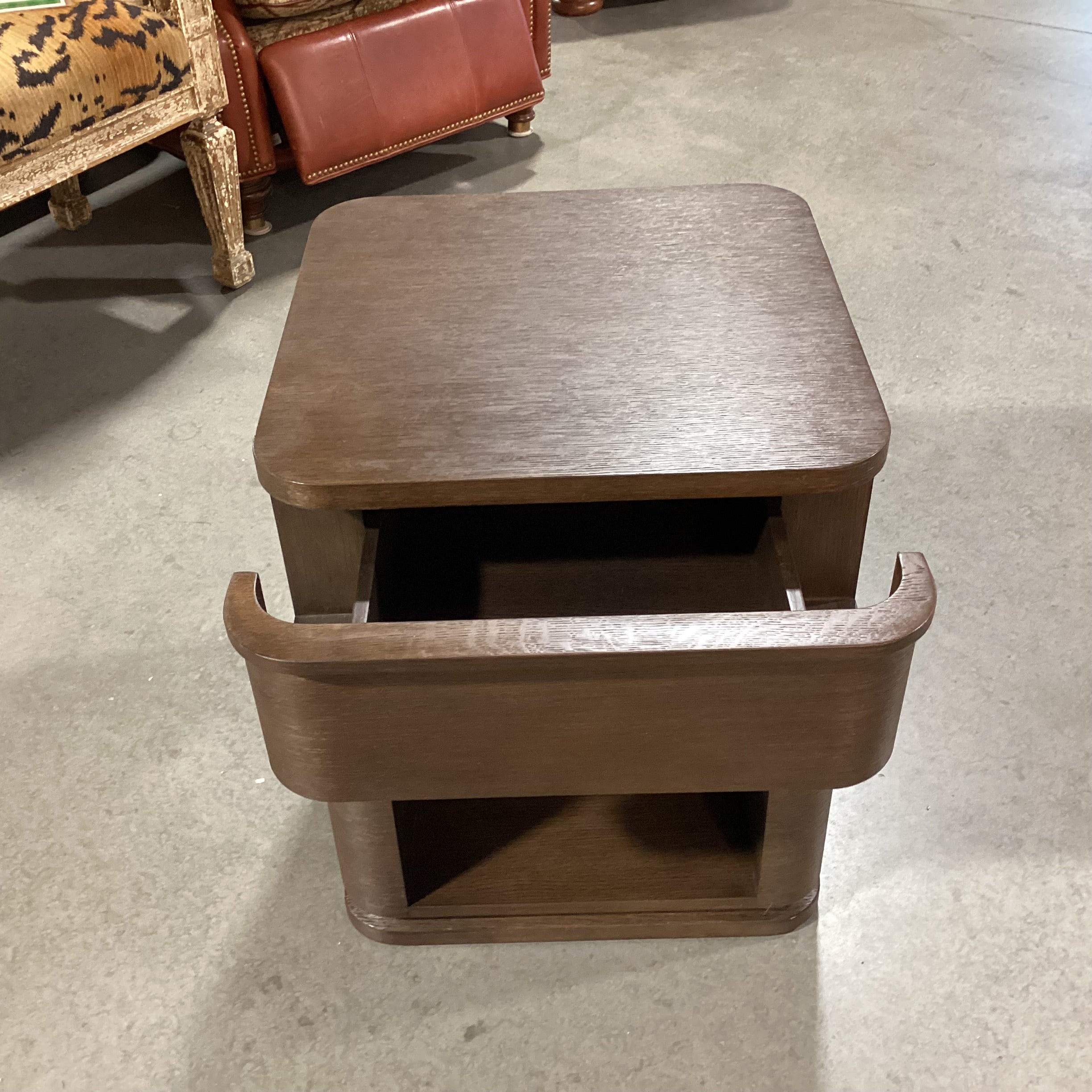Restoration Hardware Contemporary Dark Finish Oak 1 Drawer with Cubby End Table 20"x 21"x 24.5"