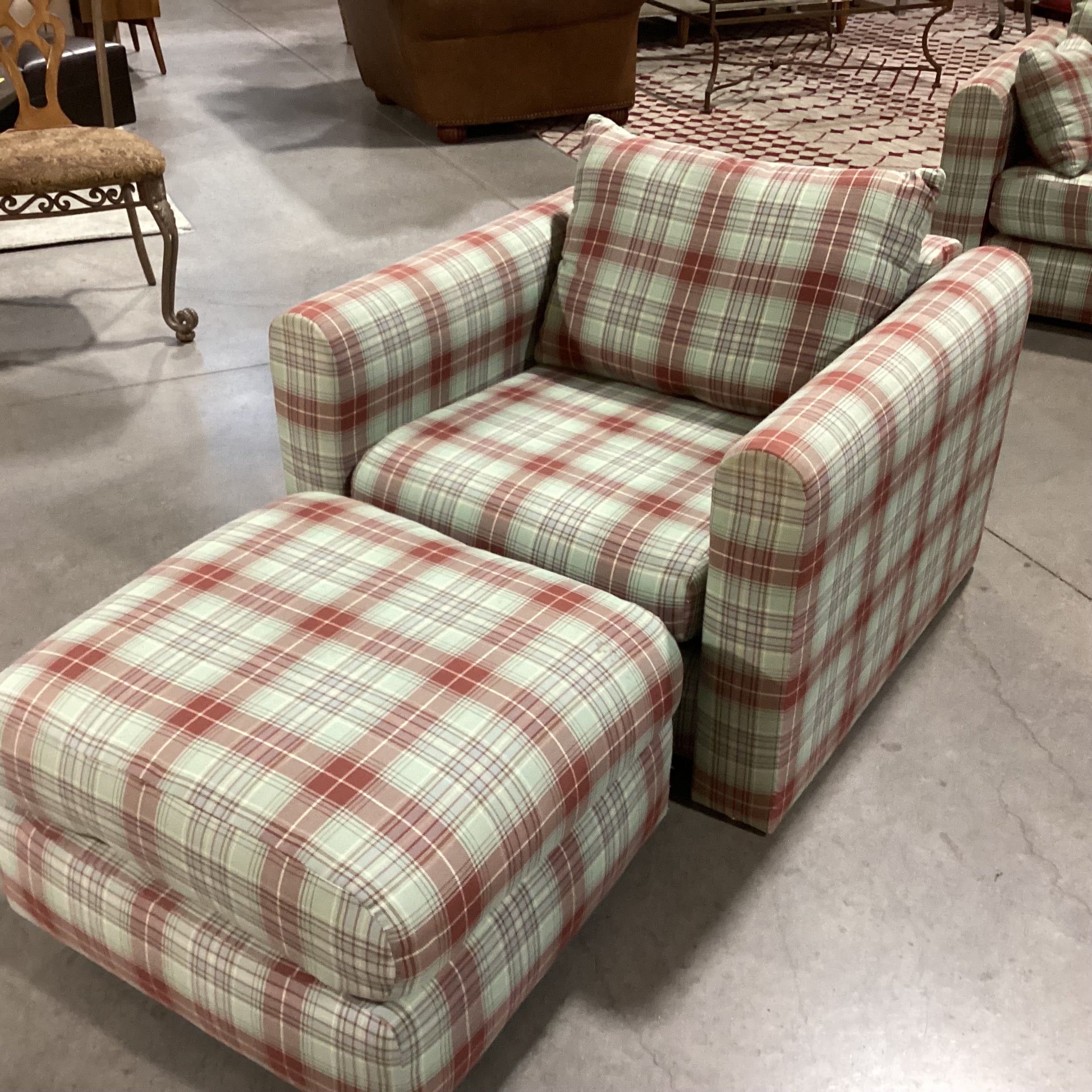 Green Rust Blue Woven Plaid with Ottoman Chair 38"x 36"x 25"