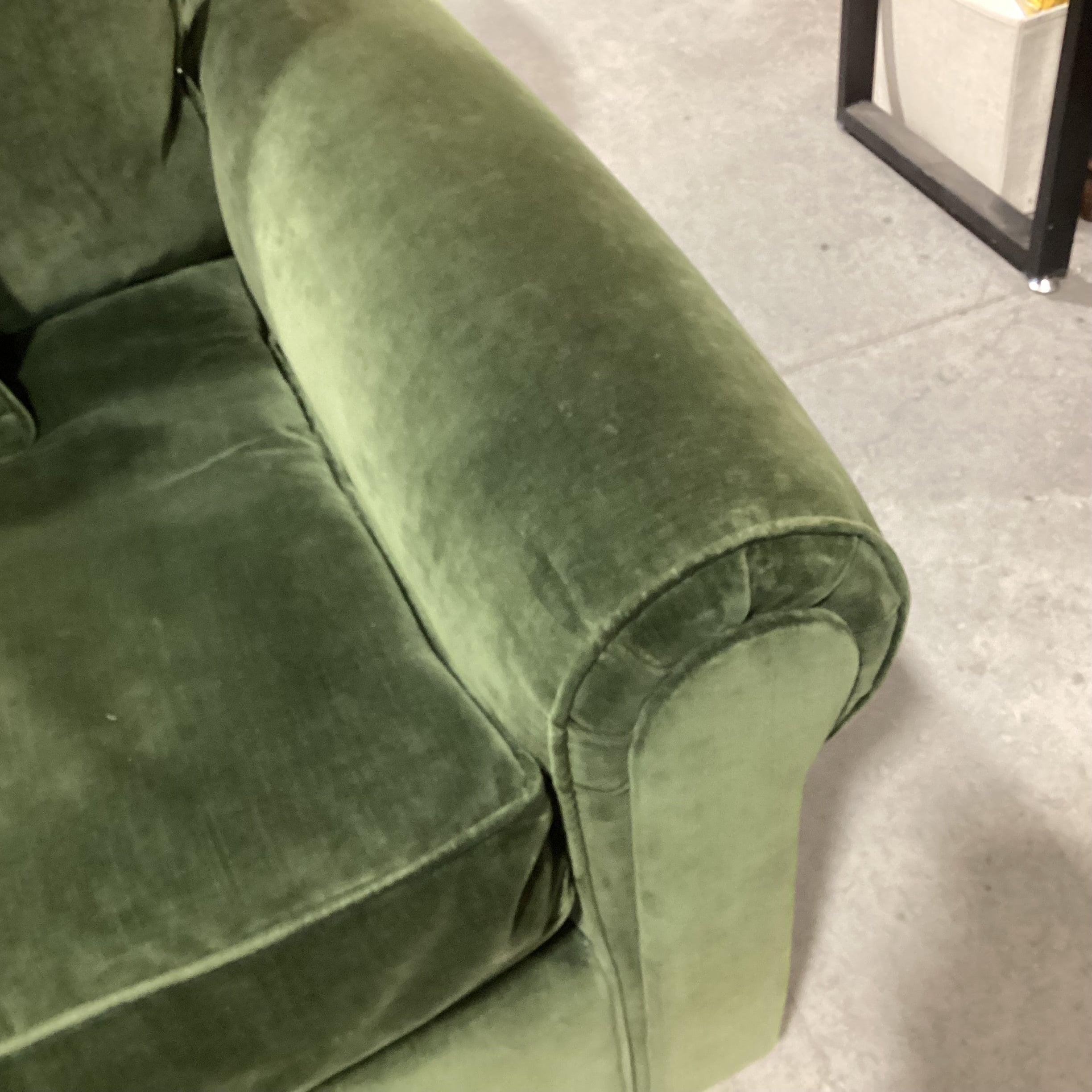 Pottery Barn Green Velvet Down Mix Queen Sleeper Sofa 84"x 42"x 32"
