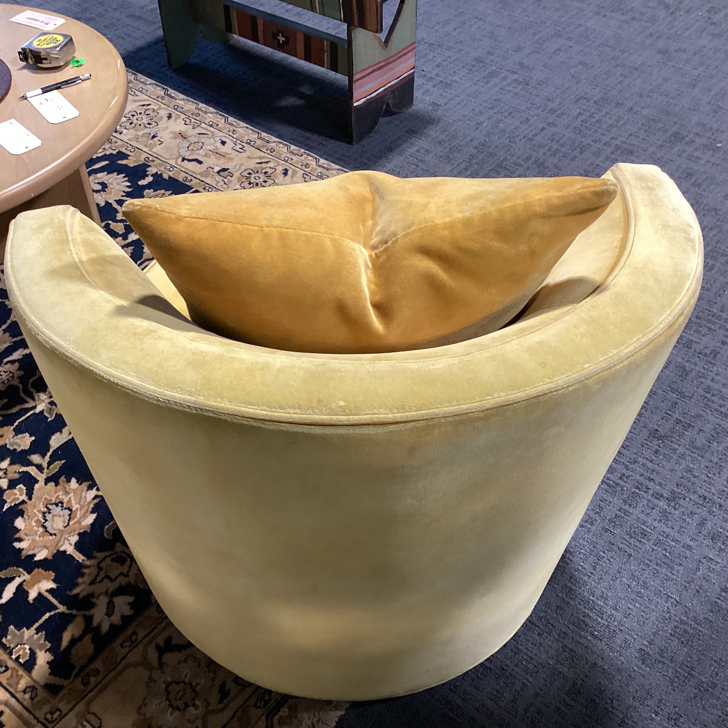 Room & Board Gold Velvet with Accent Pillow Swivel Barrel Chair 32"x 30"x 30"