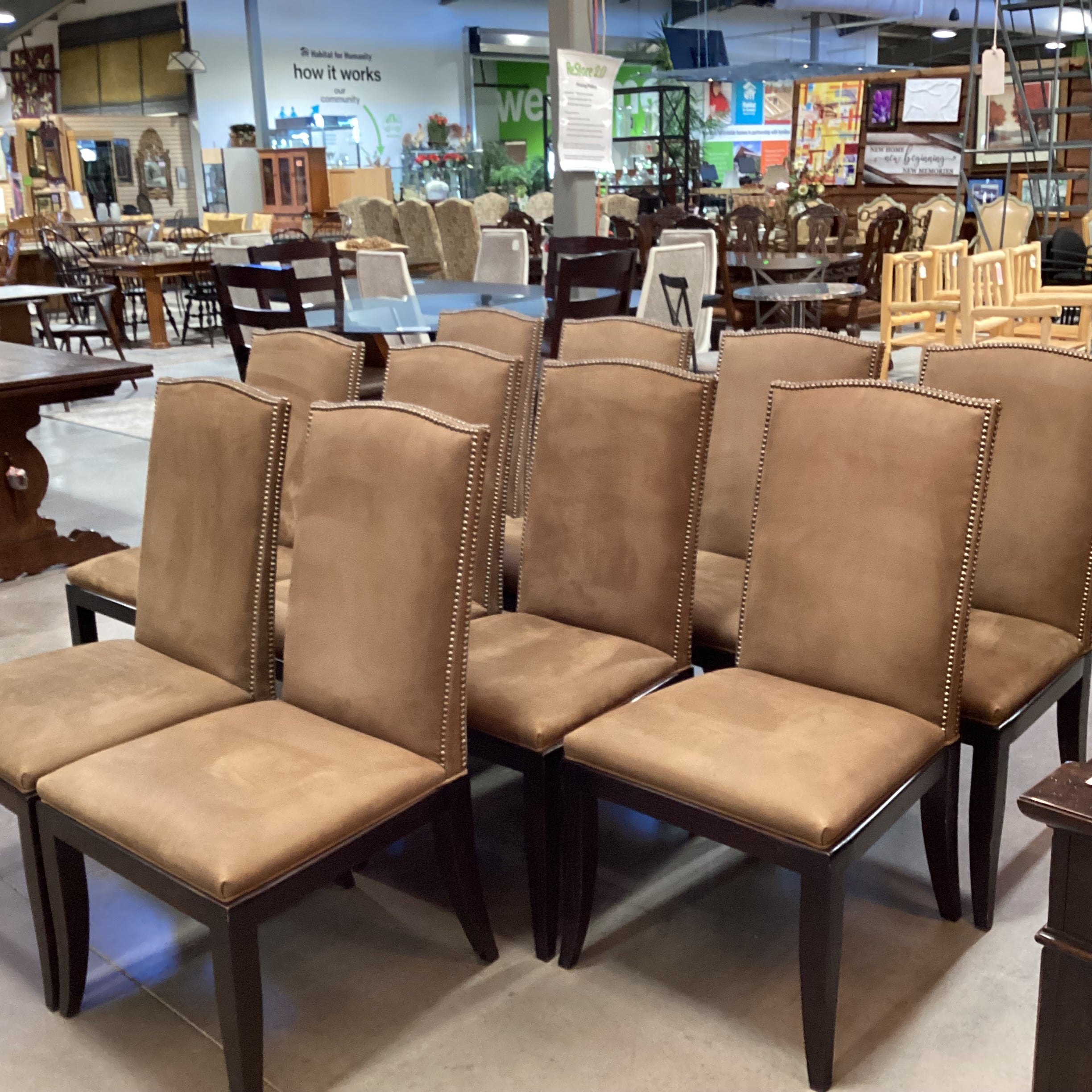SET of 10 Hickory Chair Co Chelsea Brown Suede Nailhead & Dark Finish Wood Dining Chairs 22"x 25"x 42"